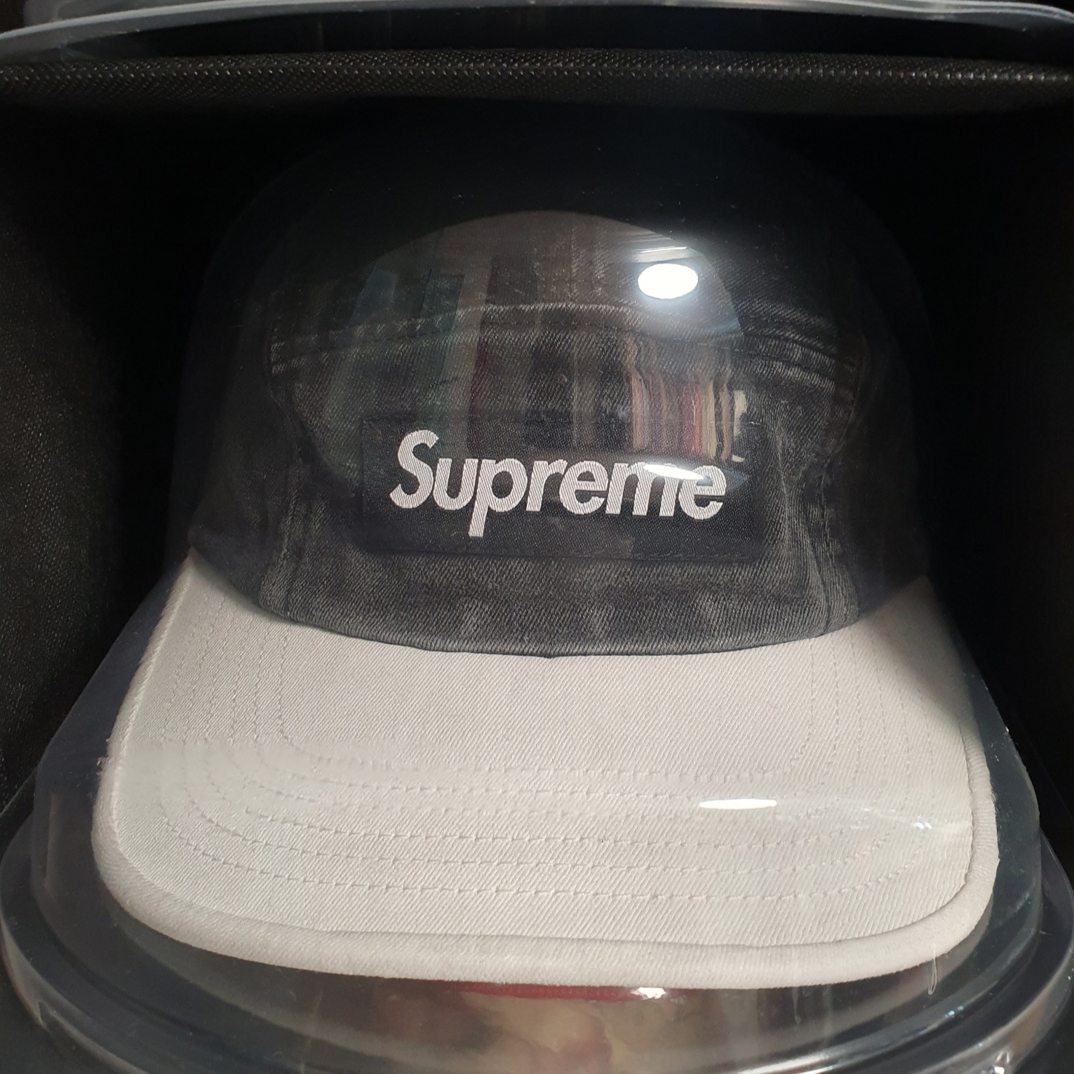 Supreme Pigment 2-Tone Camp Cap Black - 24SS 착용 스타일