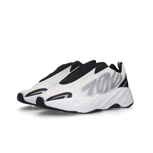 Adidas Yeezy Boost 700 MNVN Analog
