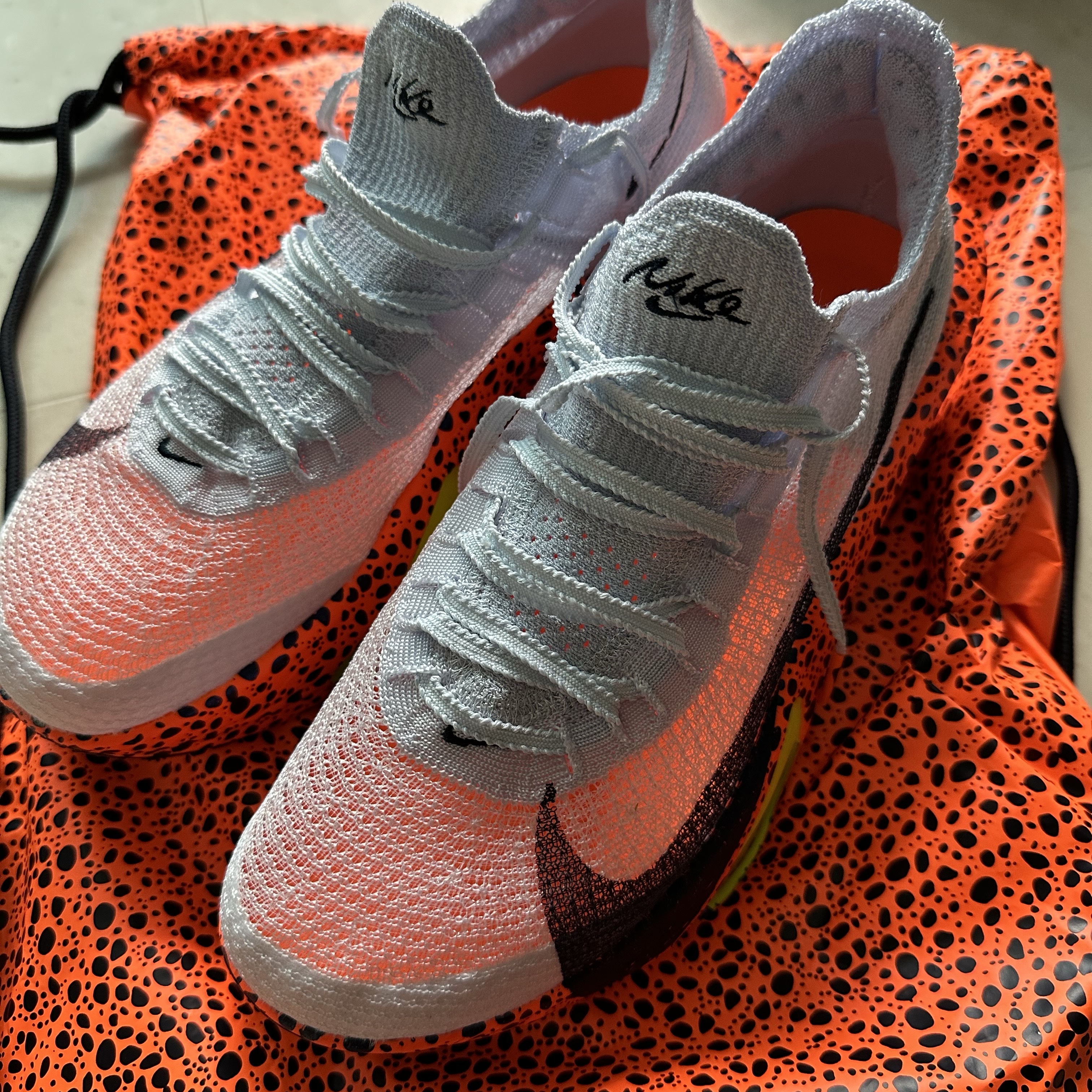 Nike Air Zoom Alphafly Next% 3 Olympic Safari 착용 스타일