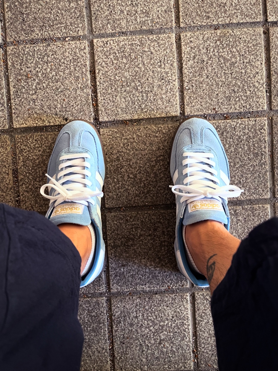 Adidas Spezial Handball Light Blue 착용 스타일 - 2