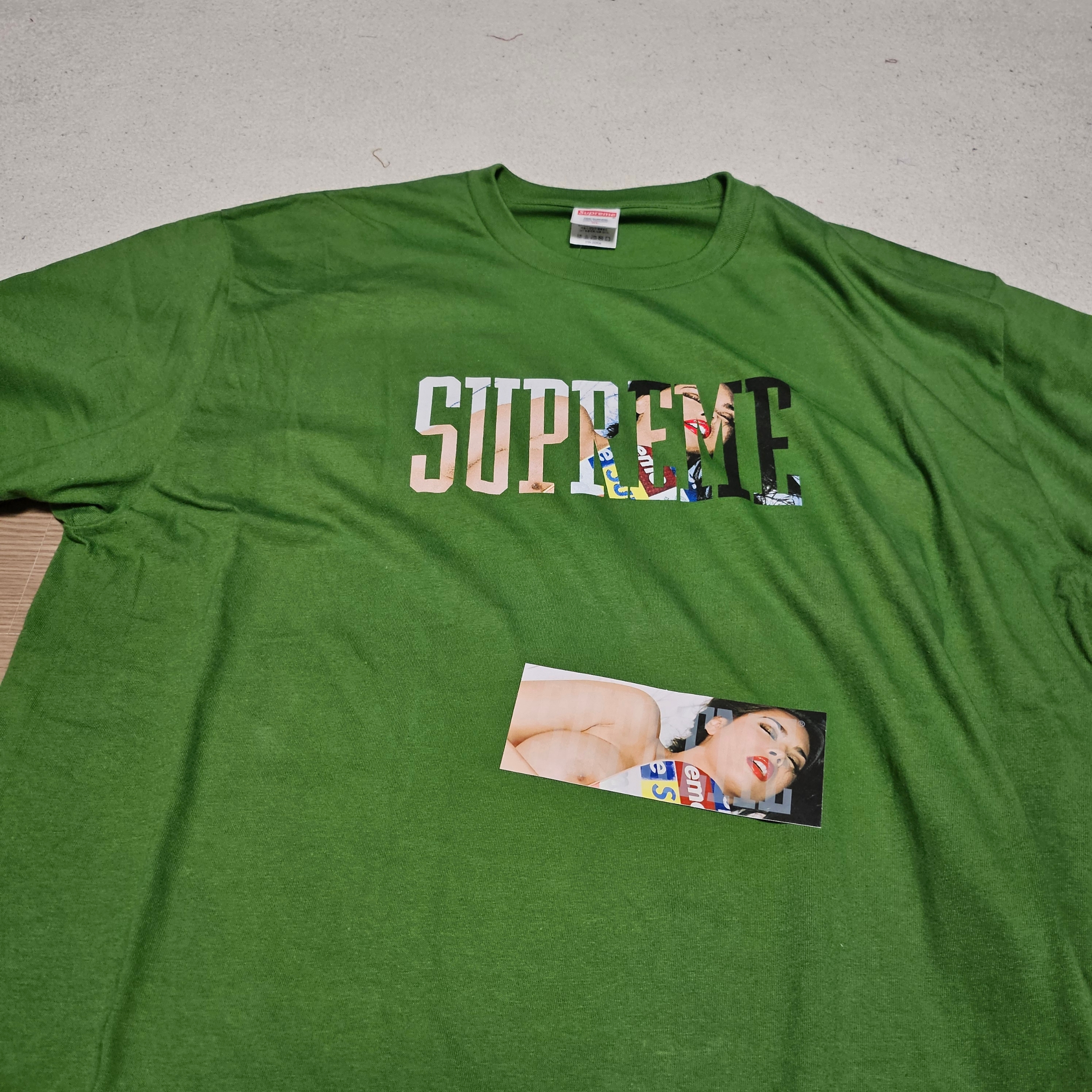 Supreme Tera Patrick T-Shirt Green - 24FW 착용 스타일 - 3