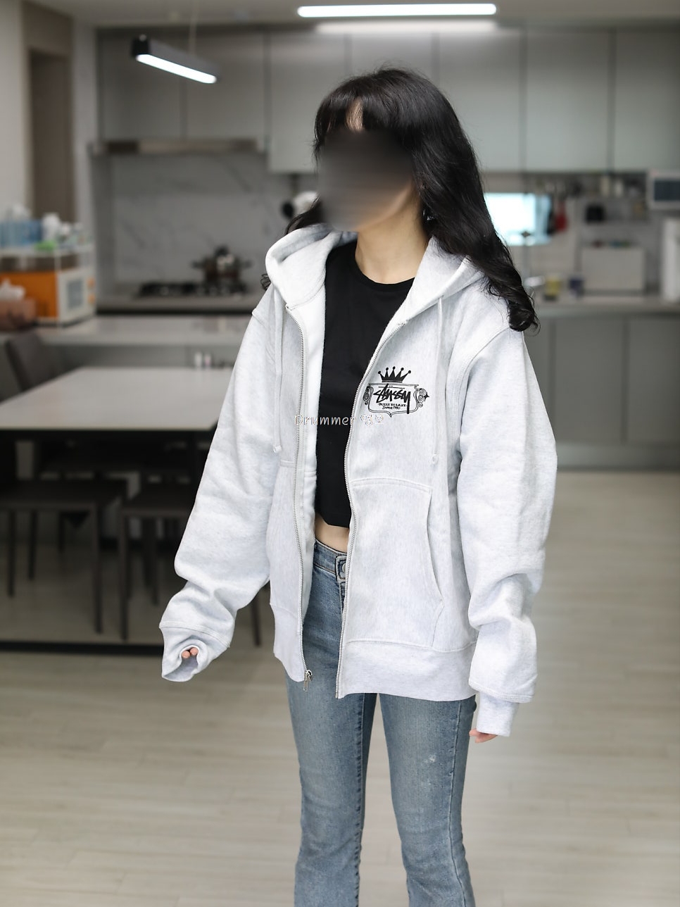 Stussy Built To Last Zip Hoodie Ash Heather 착용 스타일