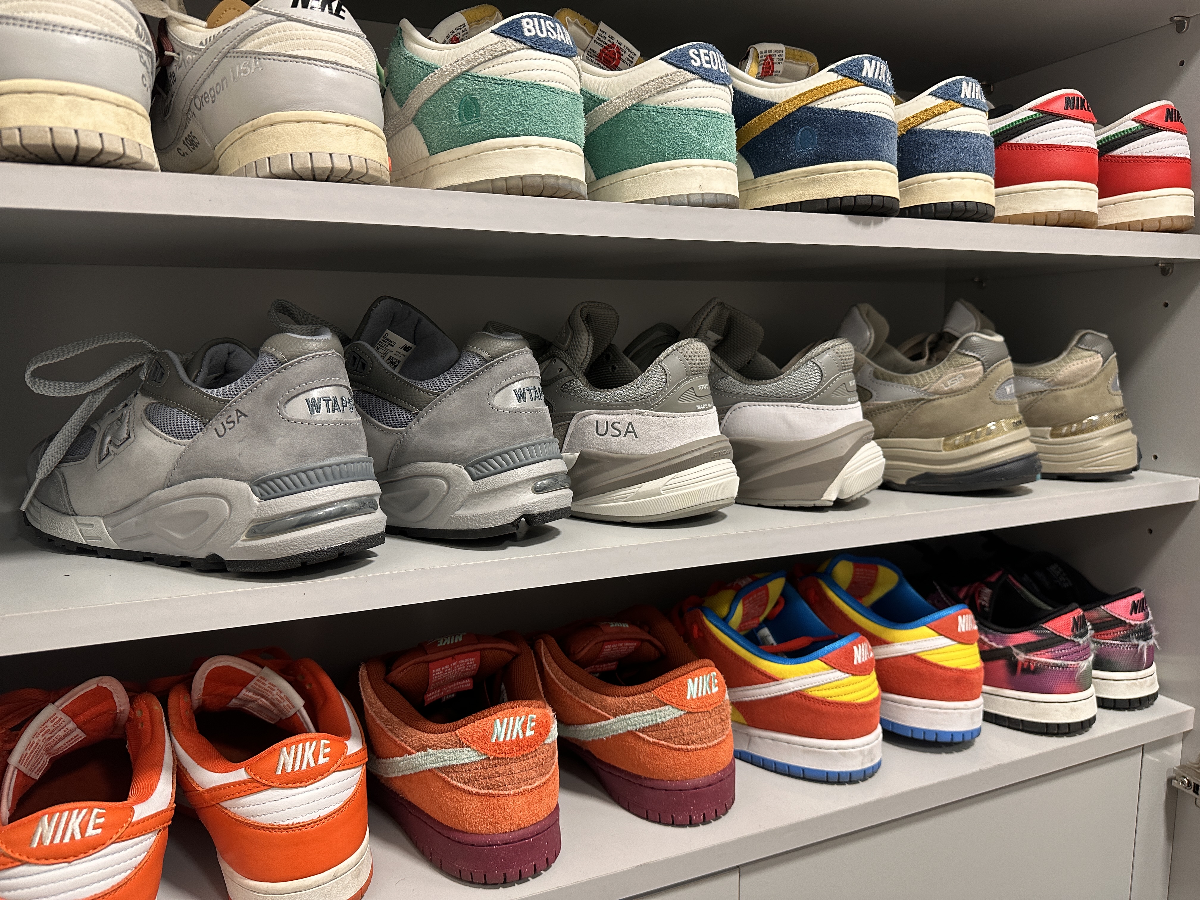 New Balance x WTAPS 990v6 Made in USA Moon Mist Mirage Gray, New Balance x WTAPS 990v2 Made in USA Grey 착용 스타일