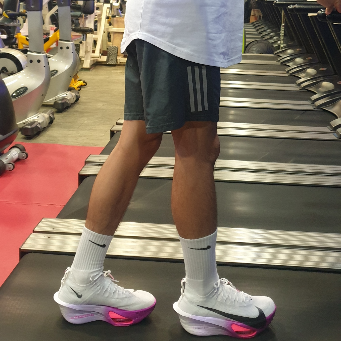 Nike Air Zoom Alphafly Next% 3 Hyper Pink 착용 스타일