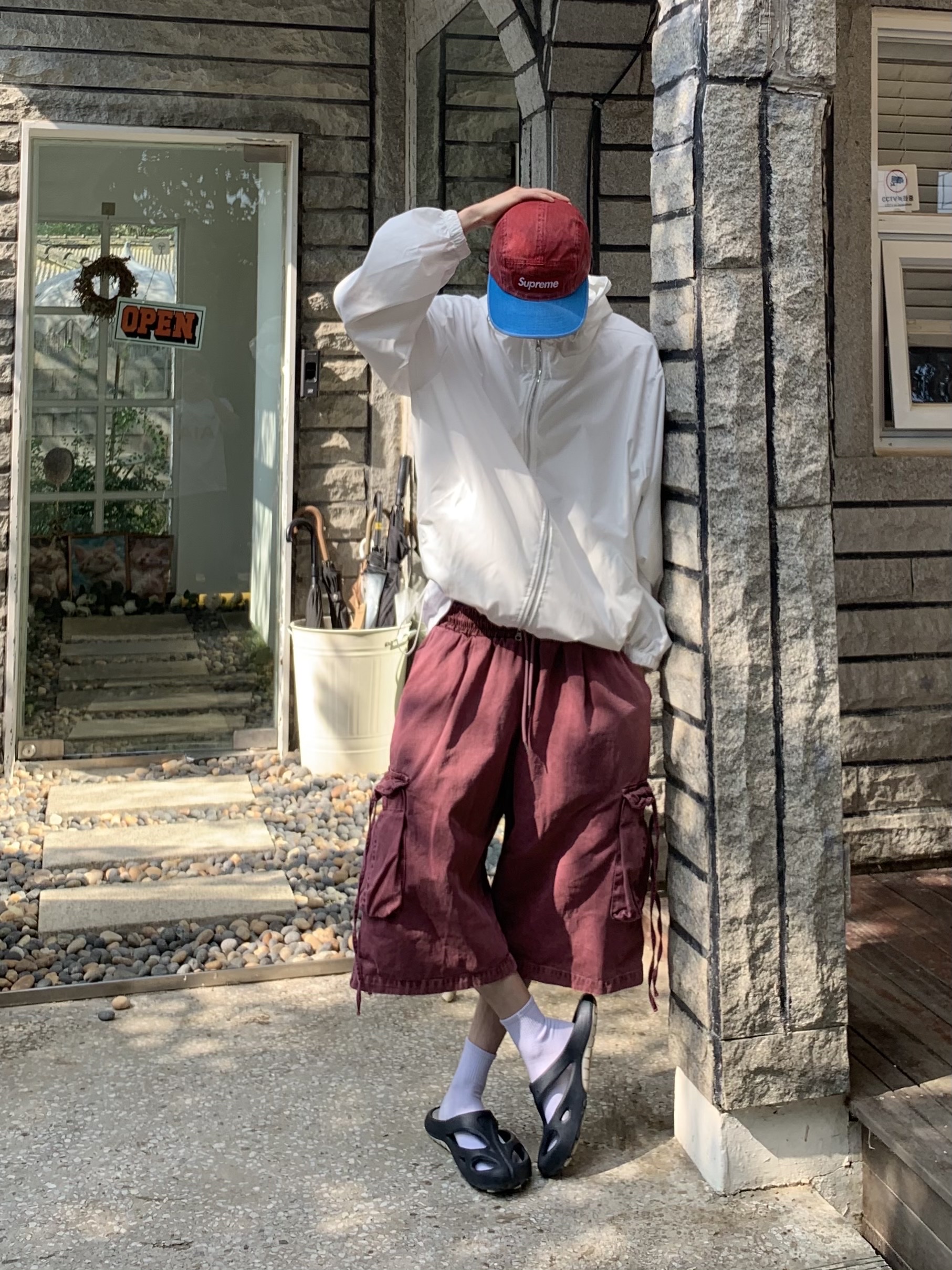 Supreme Pigment 2-Tone Camp Cap Red - 24SS 착용 스타일 - 2