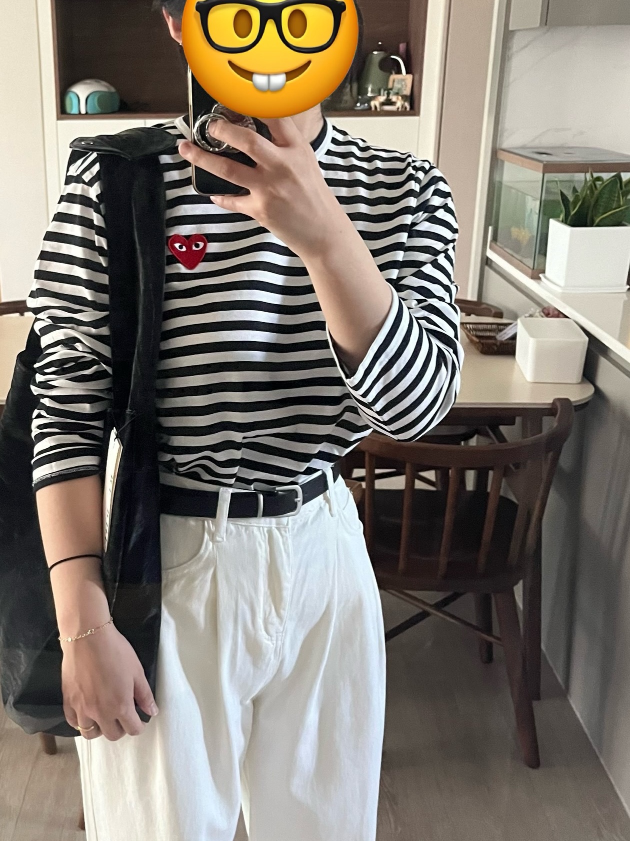 Play Comme des Garcons Striped LS T-Shirt Black White 착용 스타일