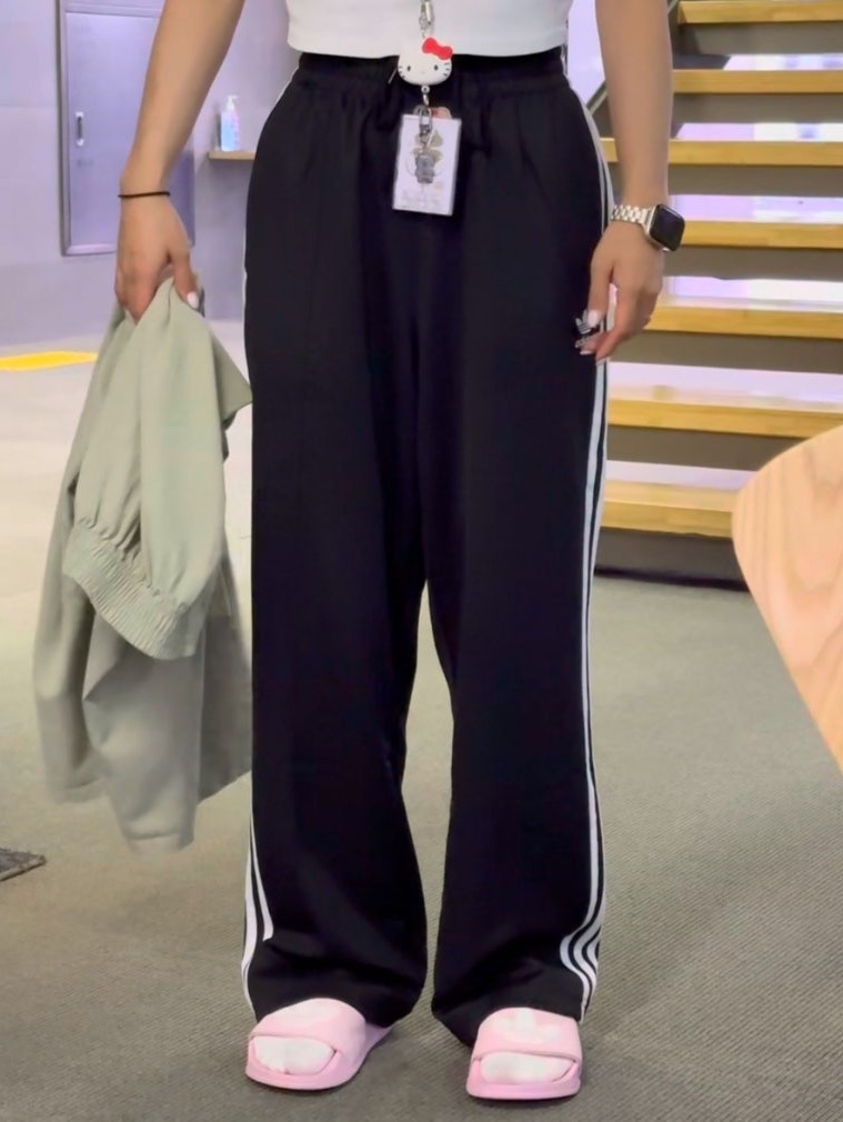 Adidas Adicolor Baggy Fit Firebird Track Pants Black - KR Sizing 착용 스타일 - 5
