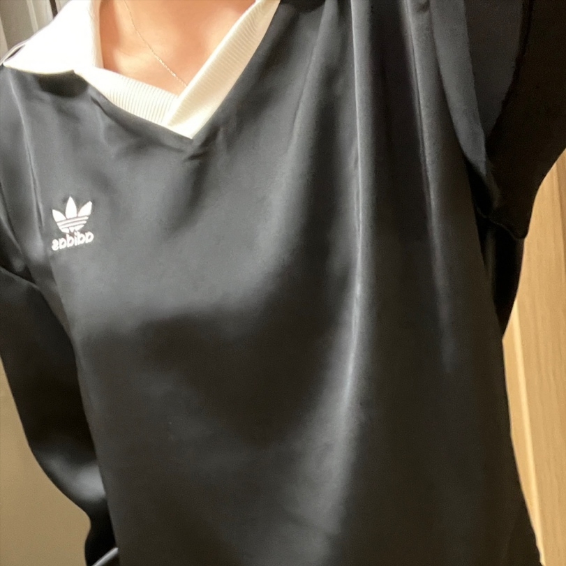 (W) Adidas 3-Stripes Satin Long Sleeve T-Shirt Black - KR Sizing 착용 스타일 - 1