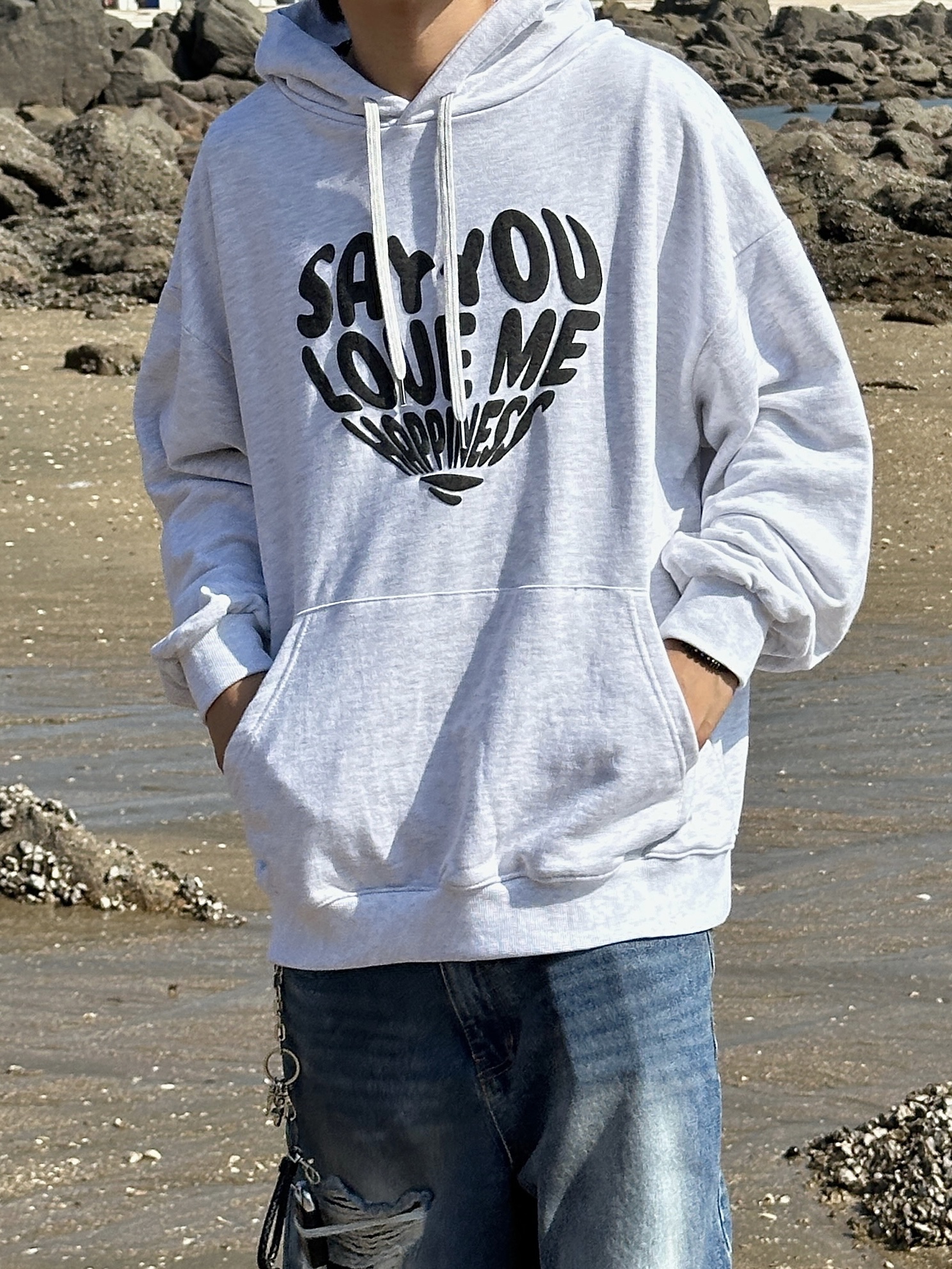 Maison Mihara Yasuhiro Blakey OG Sole Leather Low-top Sneakers White 착용 스타일 - 3