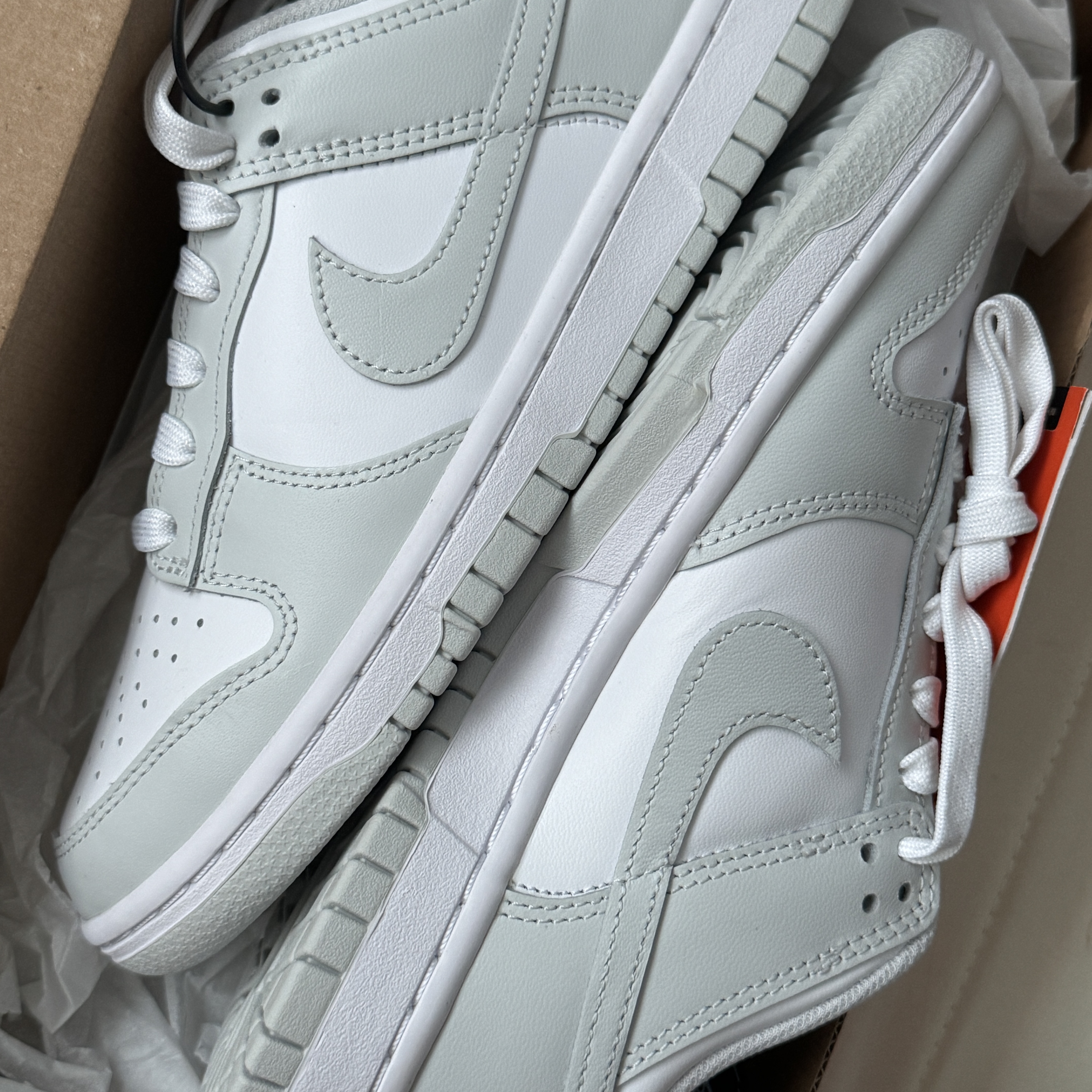 (W) Nike Dunk Low Photon Dust 착용 스타일