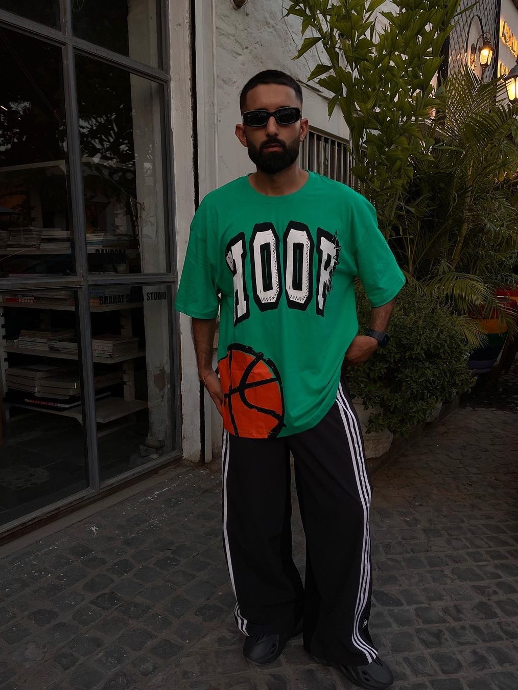 Adidas Adicolor Baggy Fit Firebird Track Pants Night Indigo - KR Sizing, Needles H.D. Track Pants Poly Smooth Royal 착용 스타일 - 4