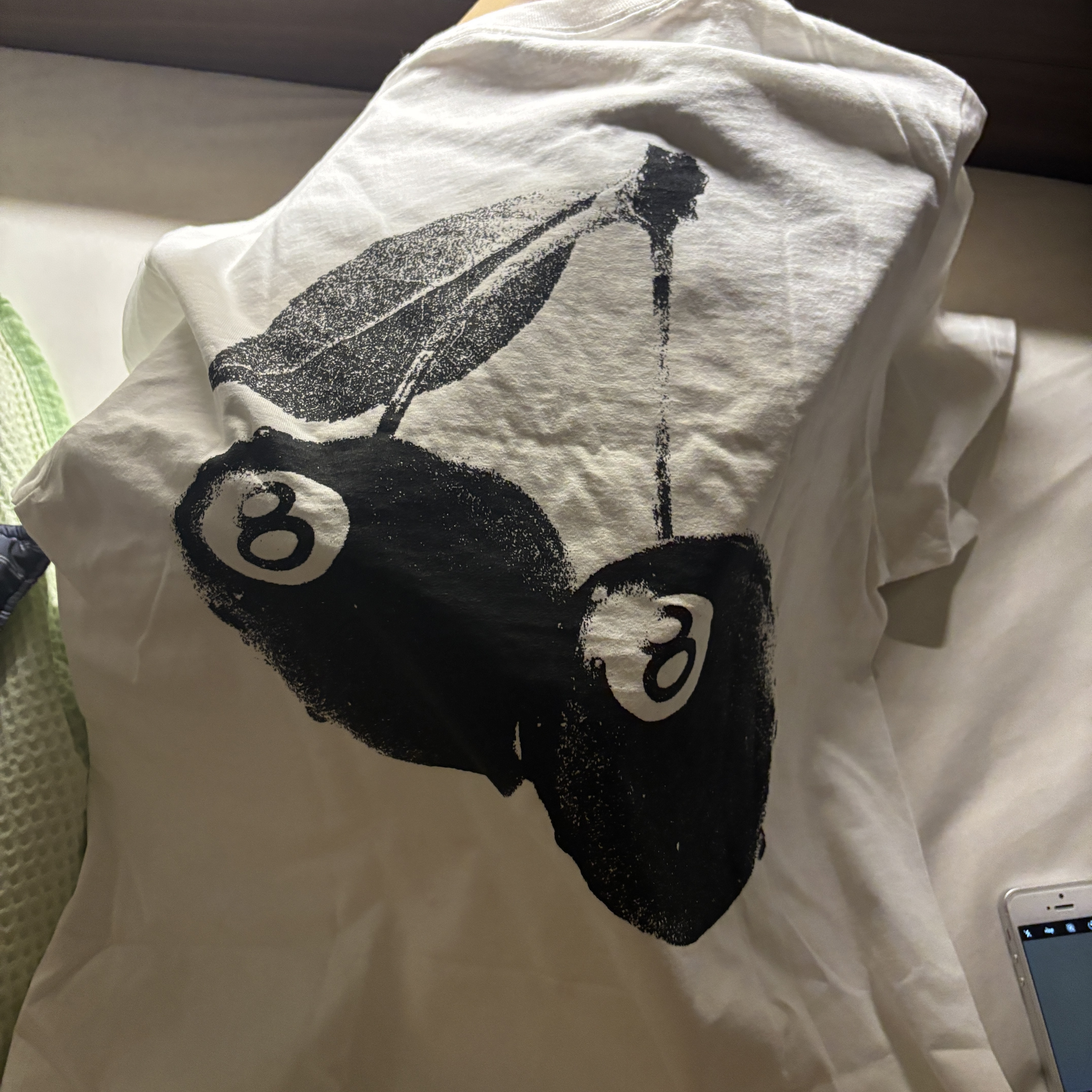 Stussy Cherries T-Shirt White 착용 스타일
