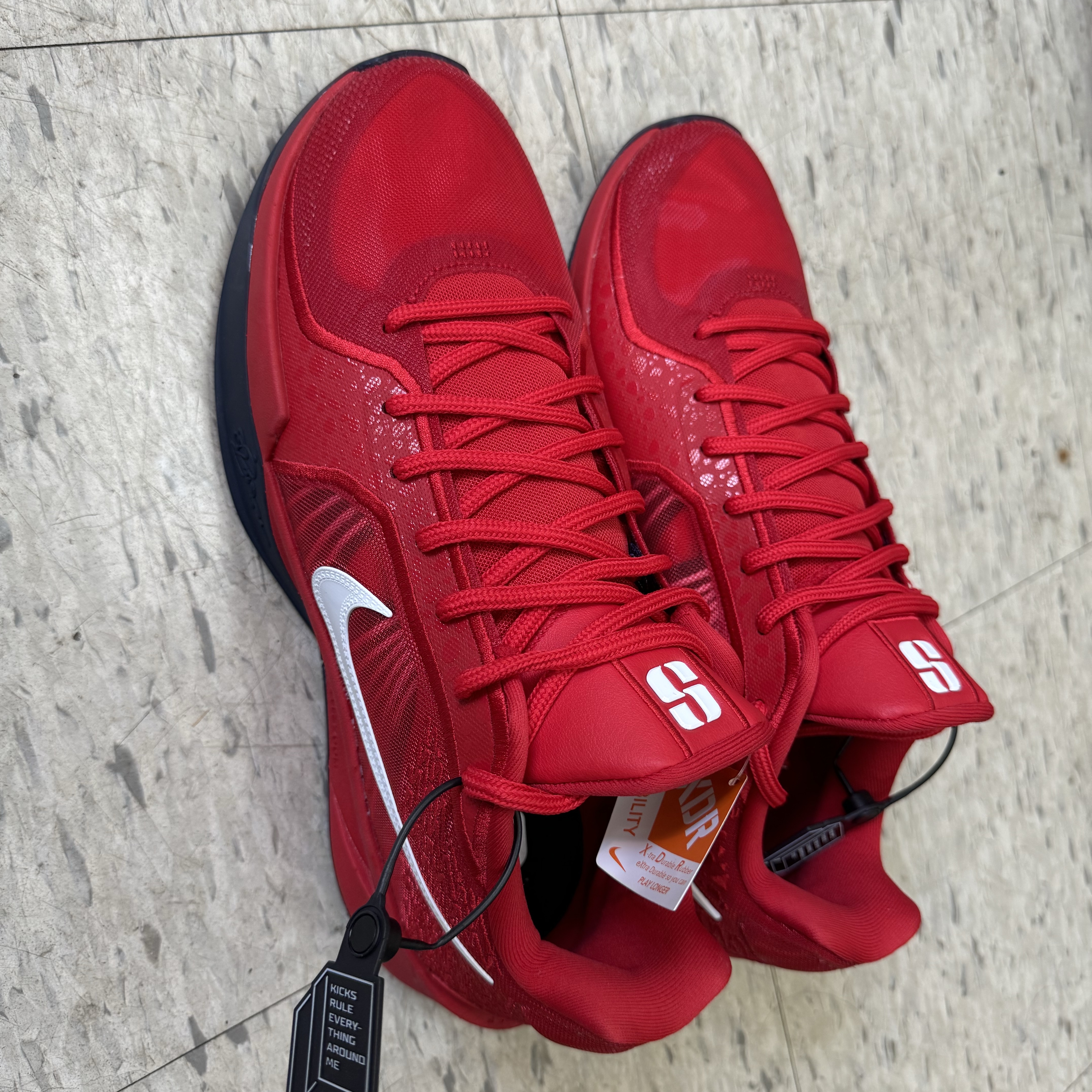 Nike Sabrina 2 EP Sport Red 착용 스타일