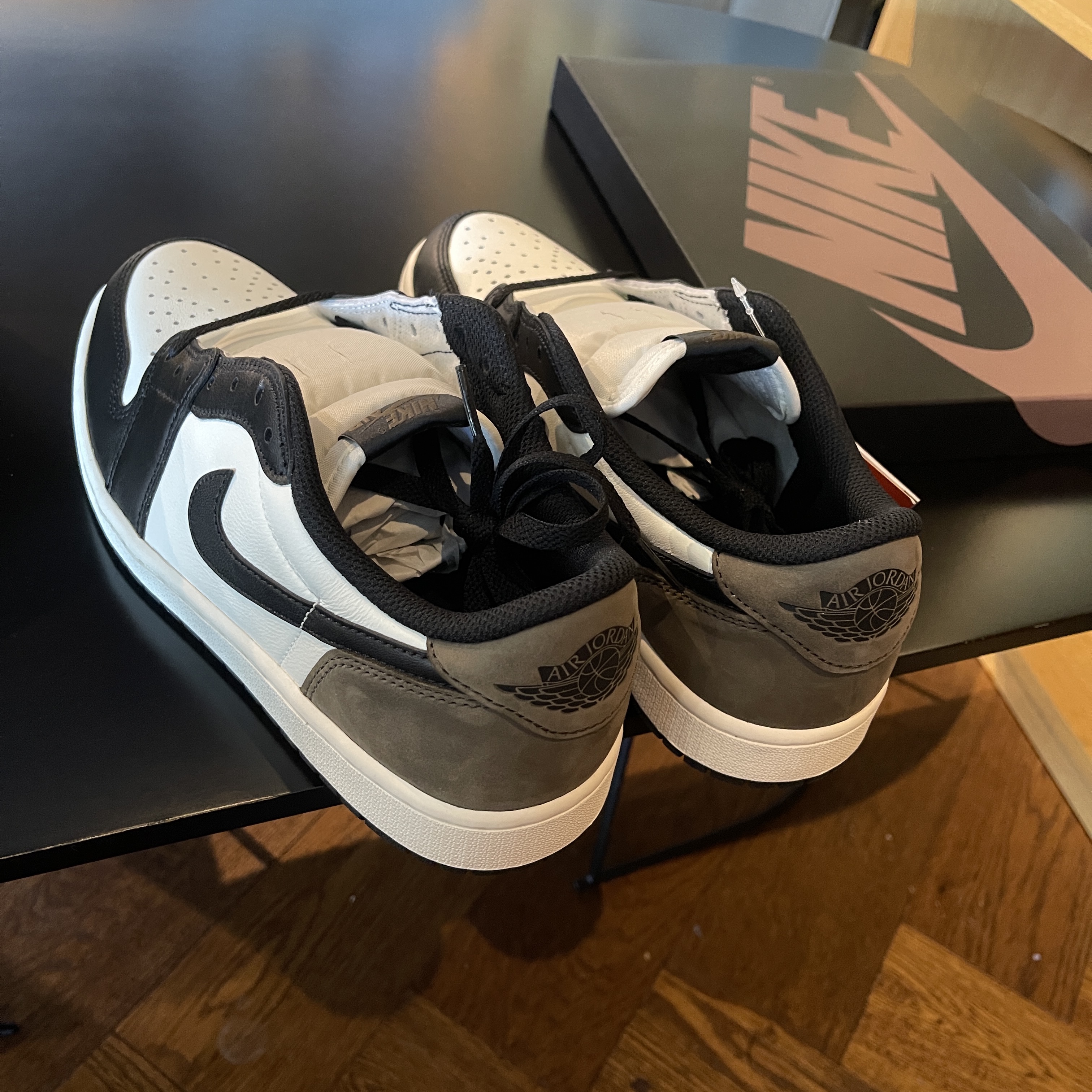 Jordan 1 Retro Low OG Mocha 착용 스타일