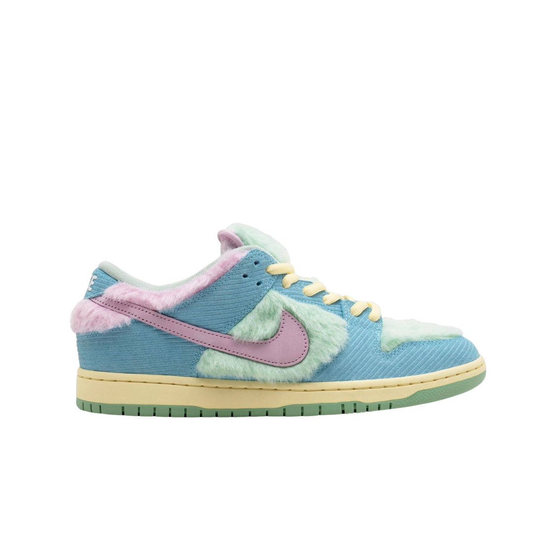 나이키 x 베르디 SB 덩크 로우 프로 블루 게이즈 앤 에나멜 그린(Nike x Verdy SB Dunk Low Pro Blue Gaze and Enamel Green)