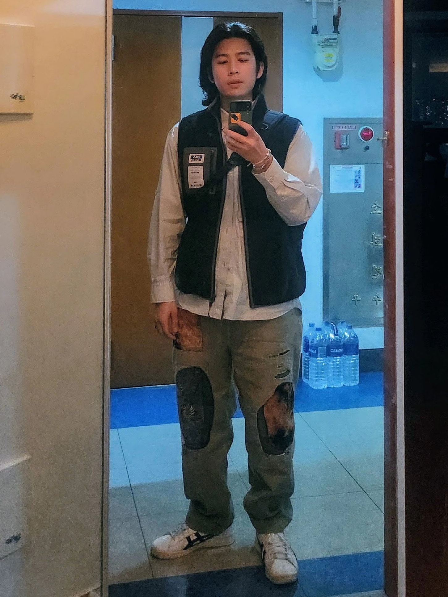 Kapital Katsuragi High Waist Neem Pants Khaki, Asics Tiger Gel-PTG White Black 착용 스타일