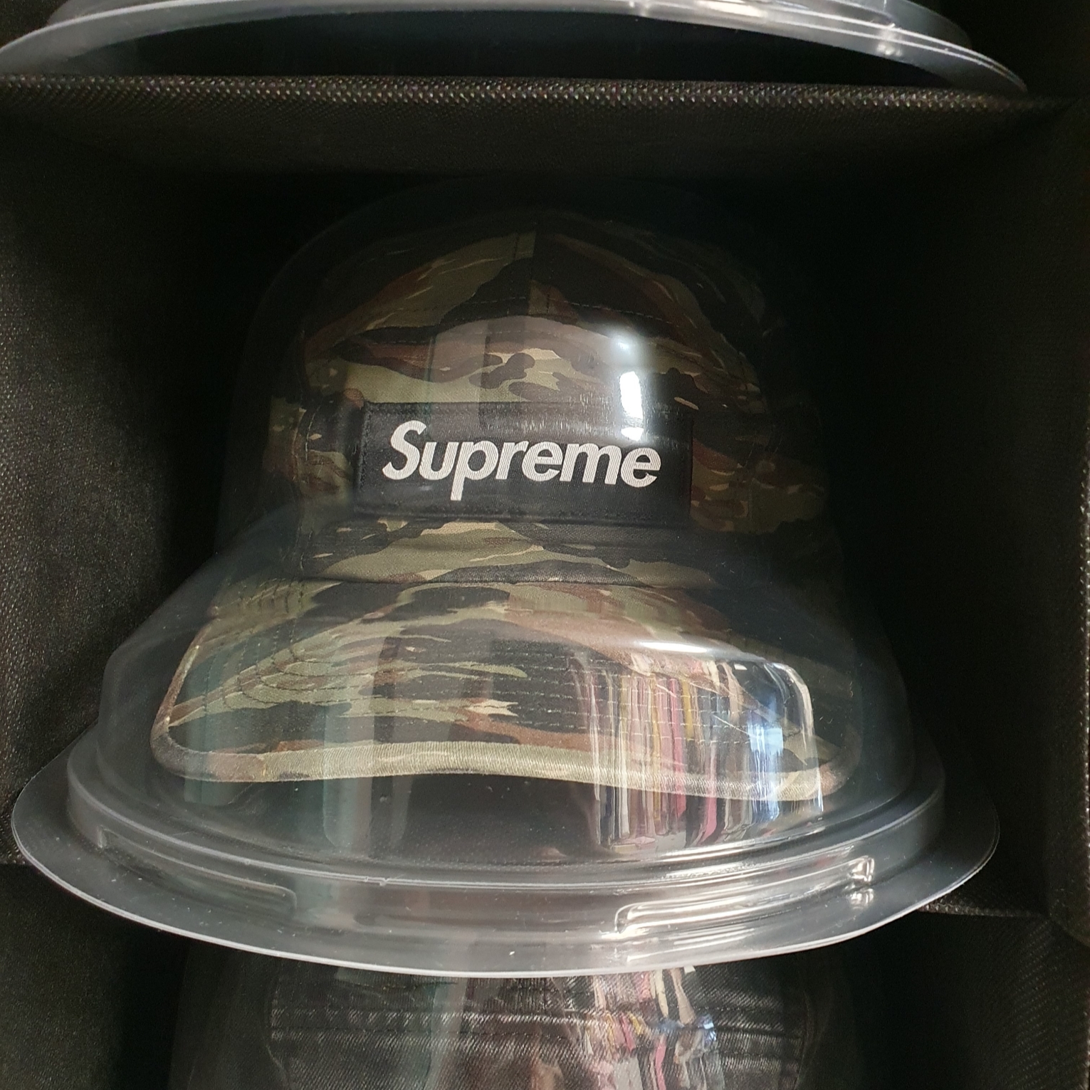 Supreme Military Camp Cap Olive Tiger Camo - 24SS 착용 스타일