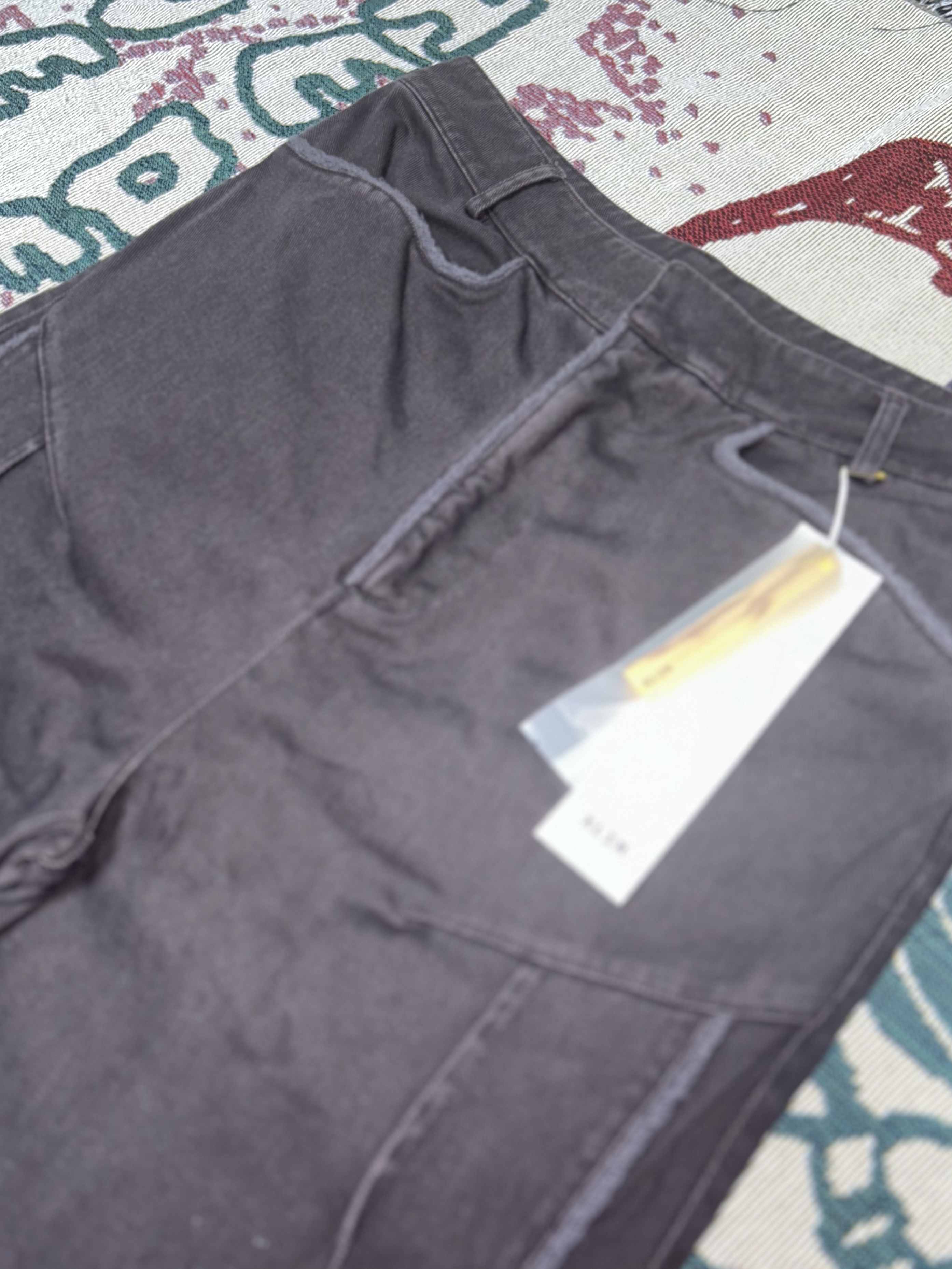 Xlim Ep.4 02 Trouser Dark Brown - Ssense Exclusive 착용 스타일 - 4