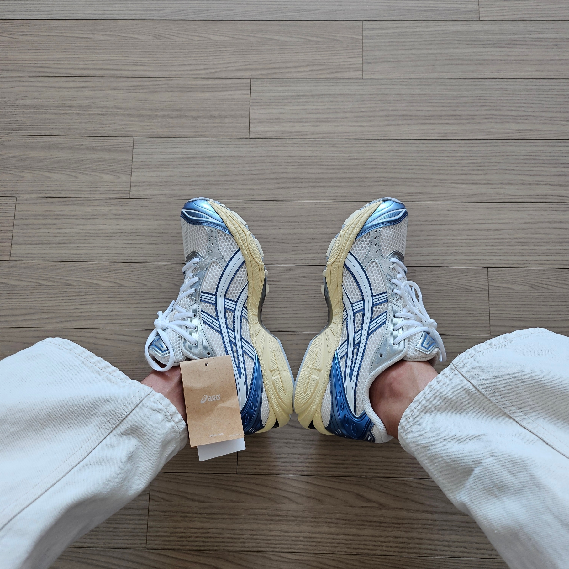 Asics Gel-Kayano 14 Metallic Blue 착용 스타일 - 3