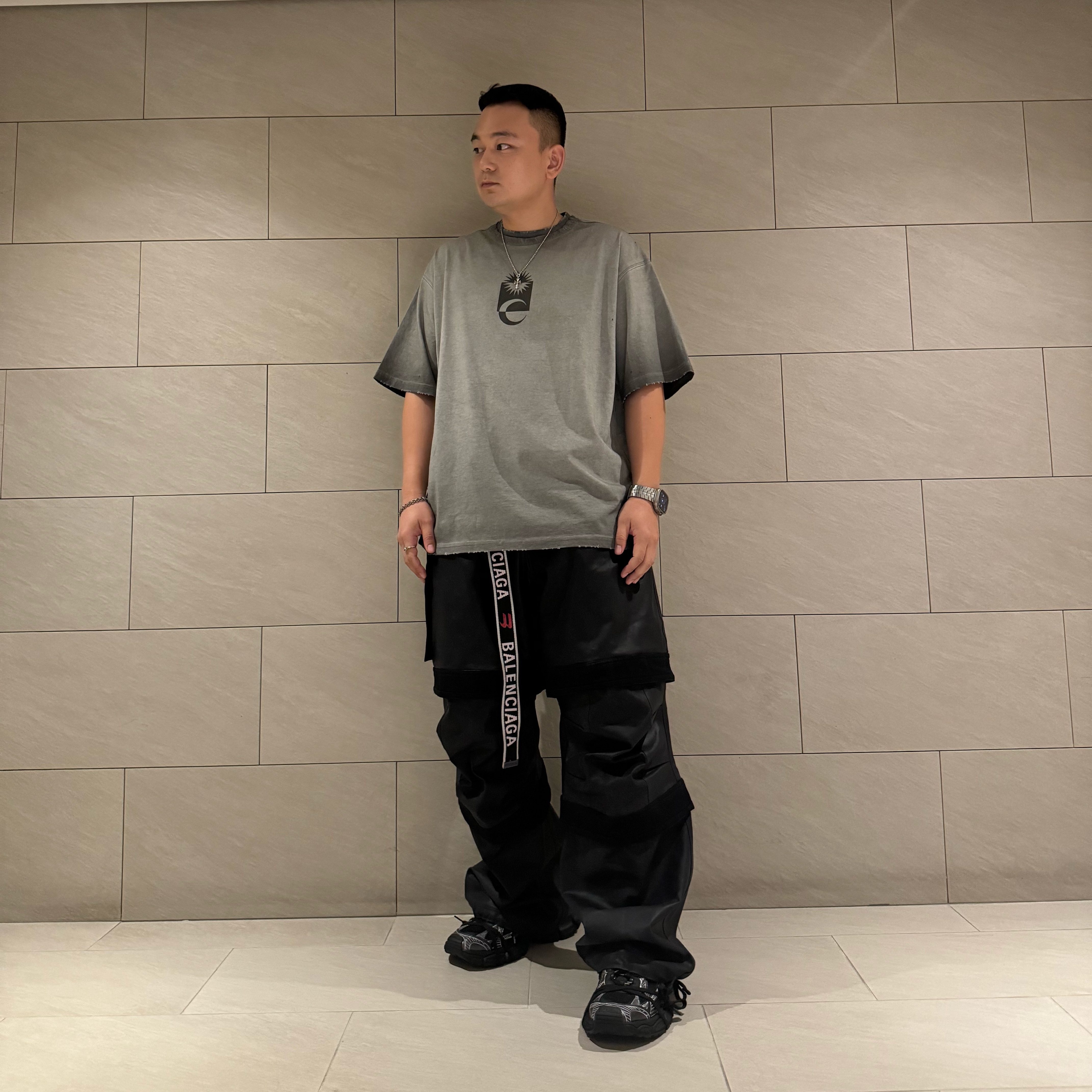 Farfromwhat Far Layered Work Pants Coated Black, Balenciaga 3XL Sneakers Black White 착용 스타일