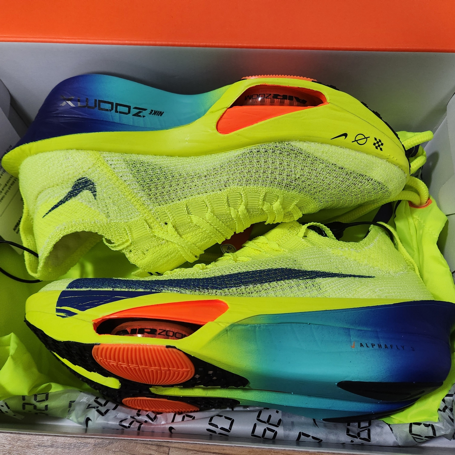 Nike Air Zoom Alphafly Next% 3 Volt 착용 스타일