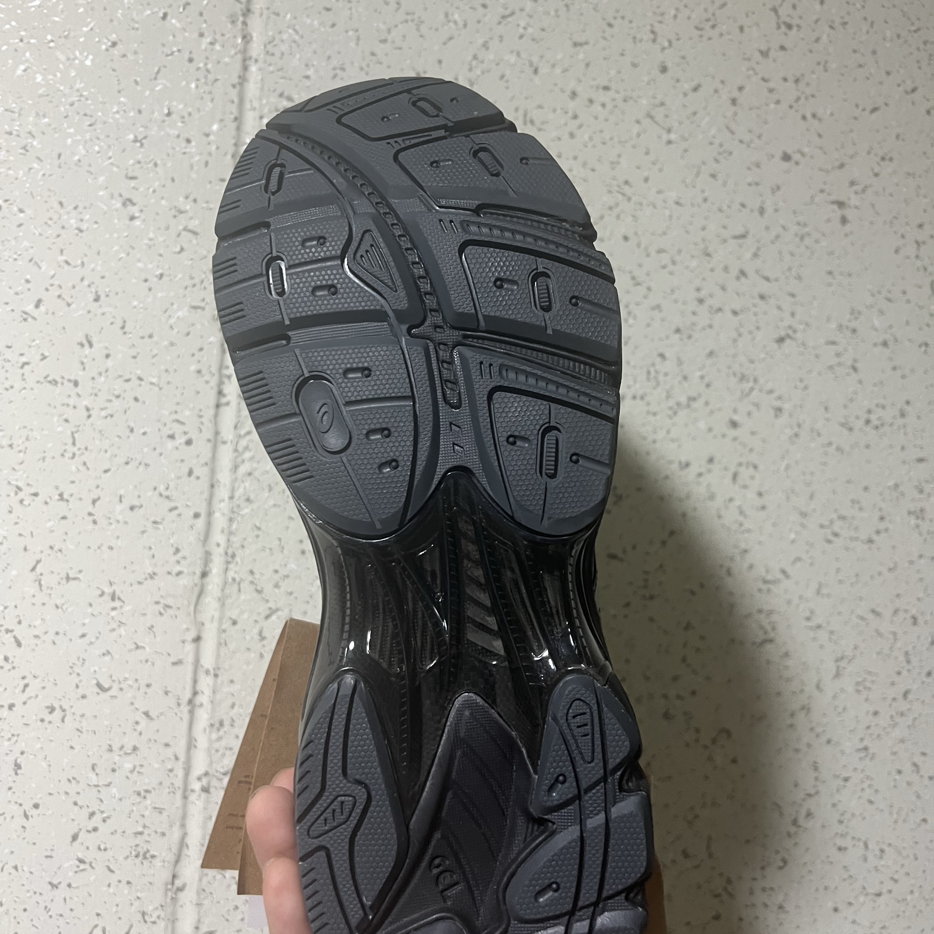 Asics x Above The Clouds GT-2160 Black Gunmetal 착용 스타일 - 3