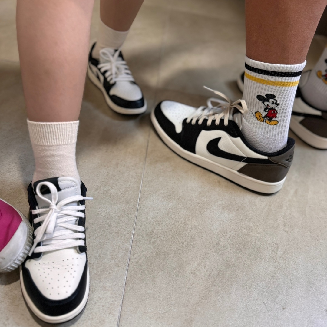 Jordan 1 Retro Low OG Mocha, (PS) Jordan 1 Retro Low OG Mocha 착용 스타일 - 1