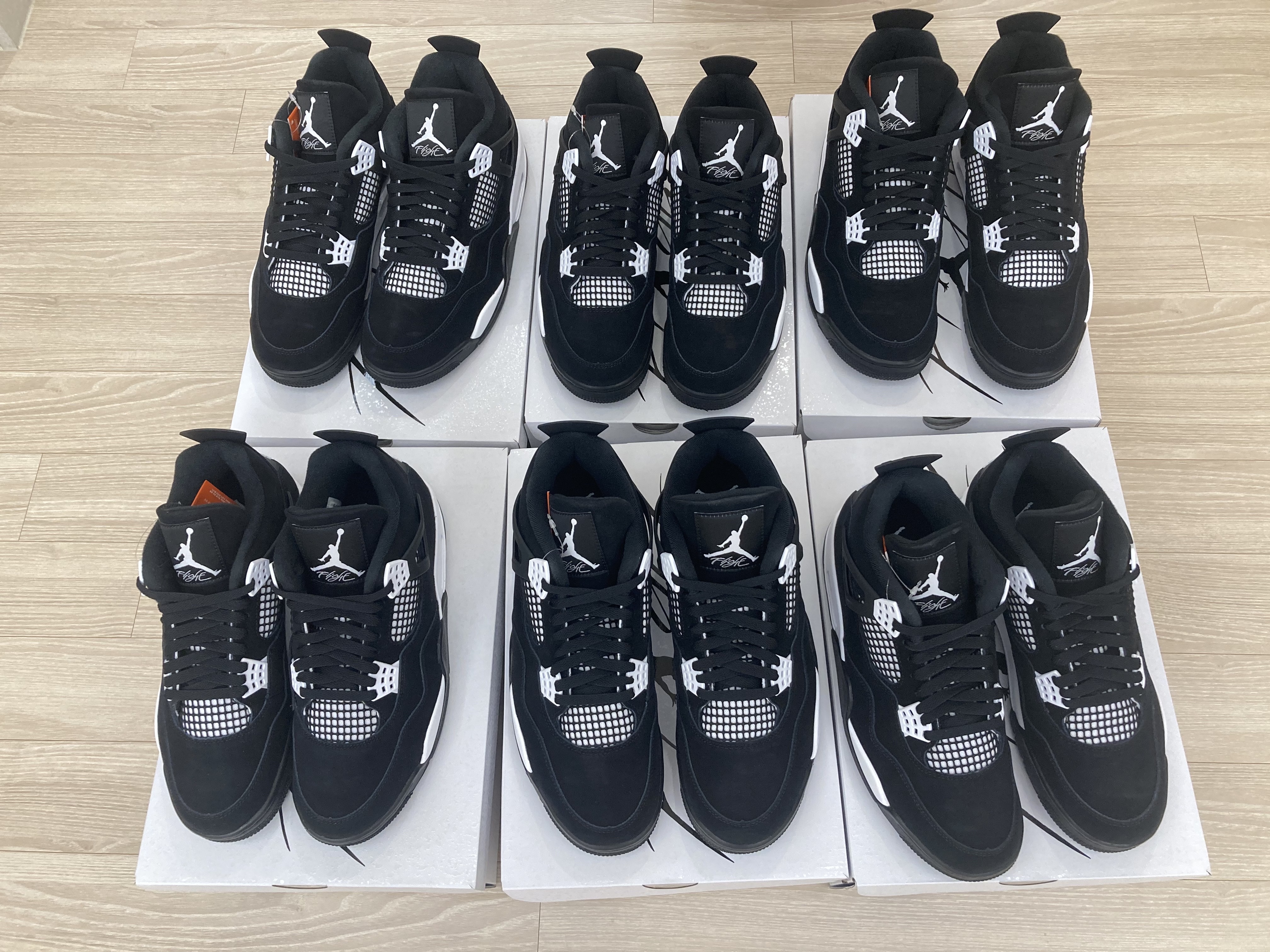 Jordan 4 Retro White Thunder 착용 스타일