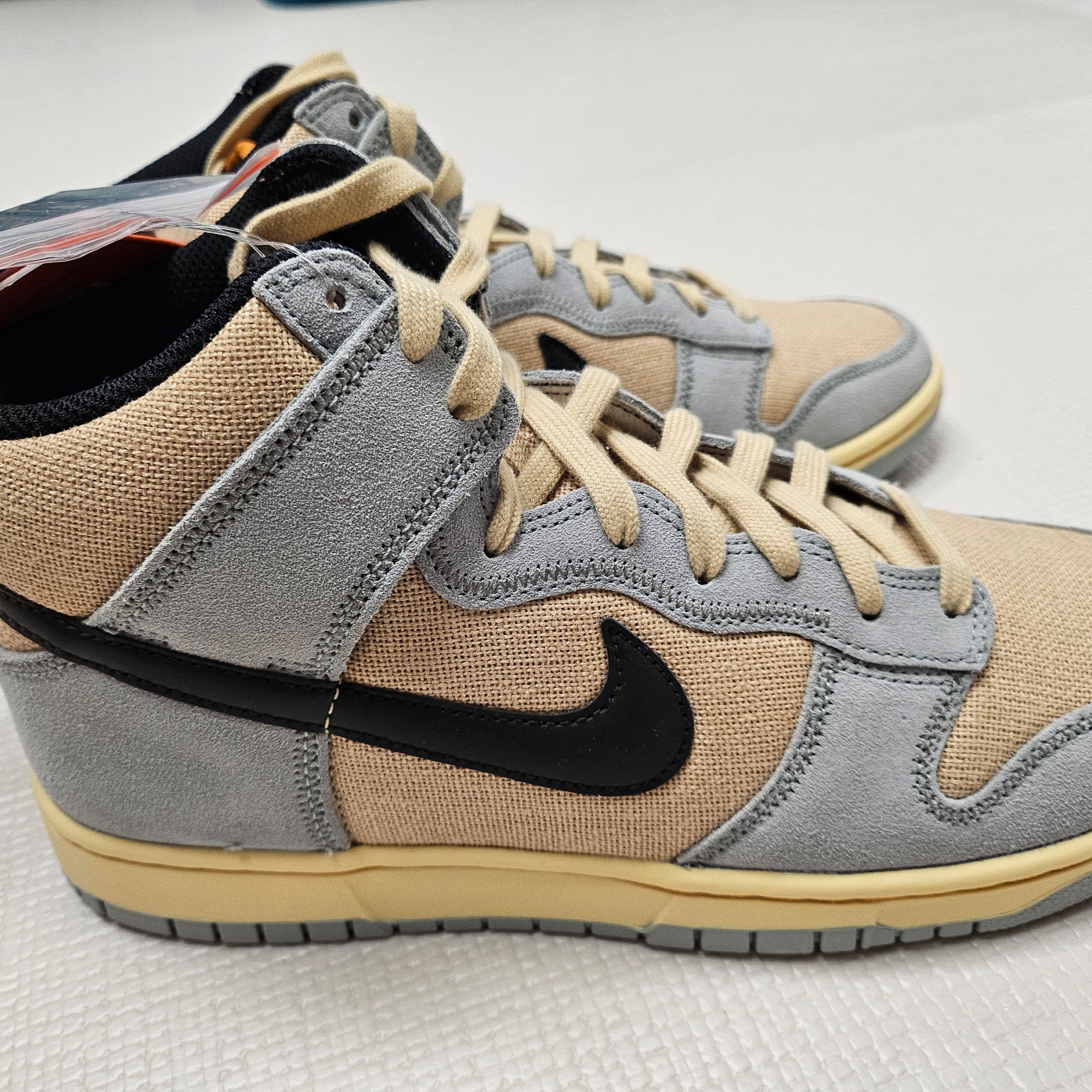 Nike Dunk High Retro SE Grain 착용 스타일 - 2