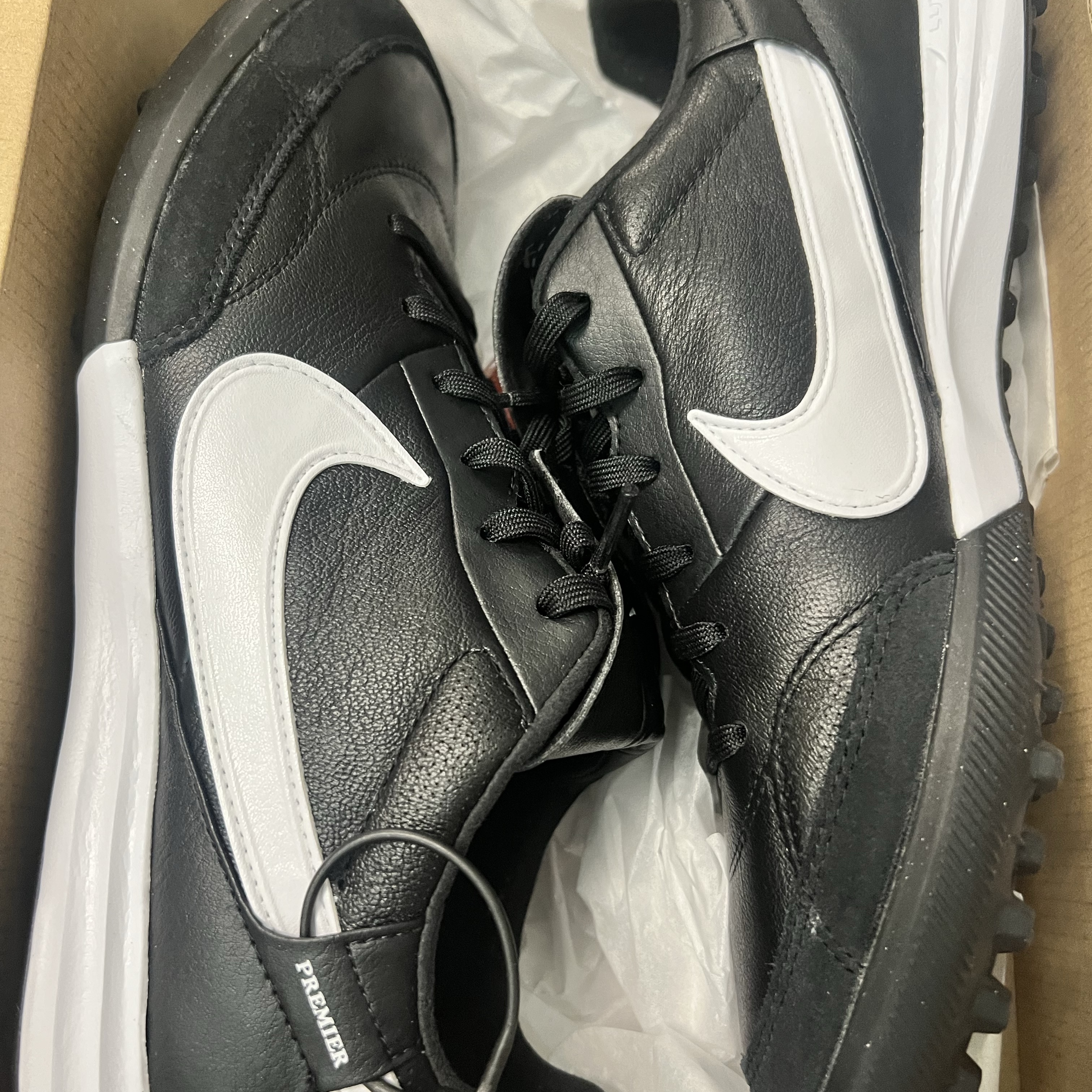 Nike Premier 3 TF Black White 착용 스타일 - 4