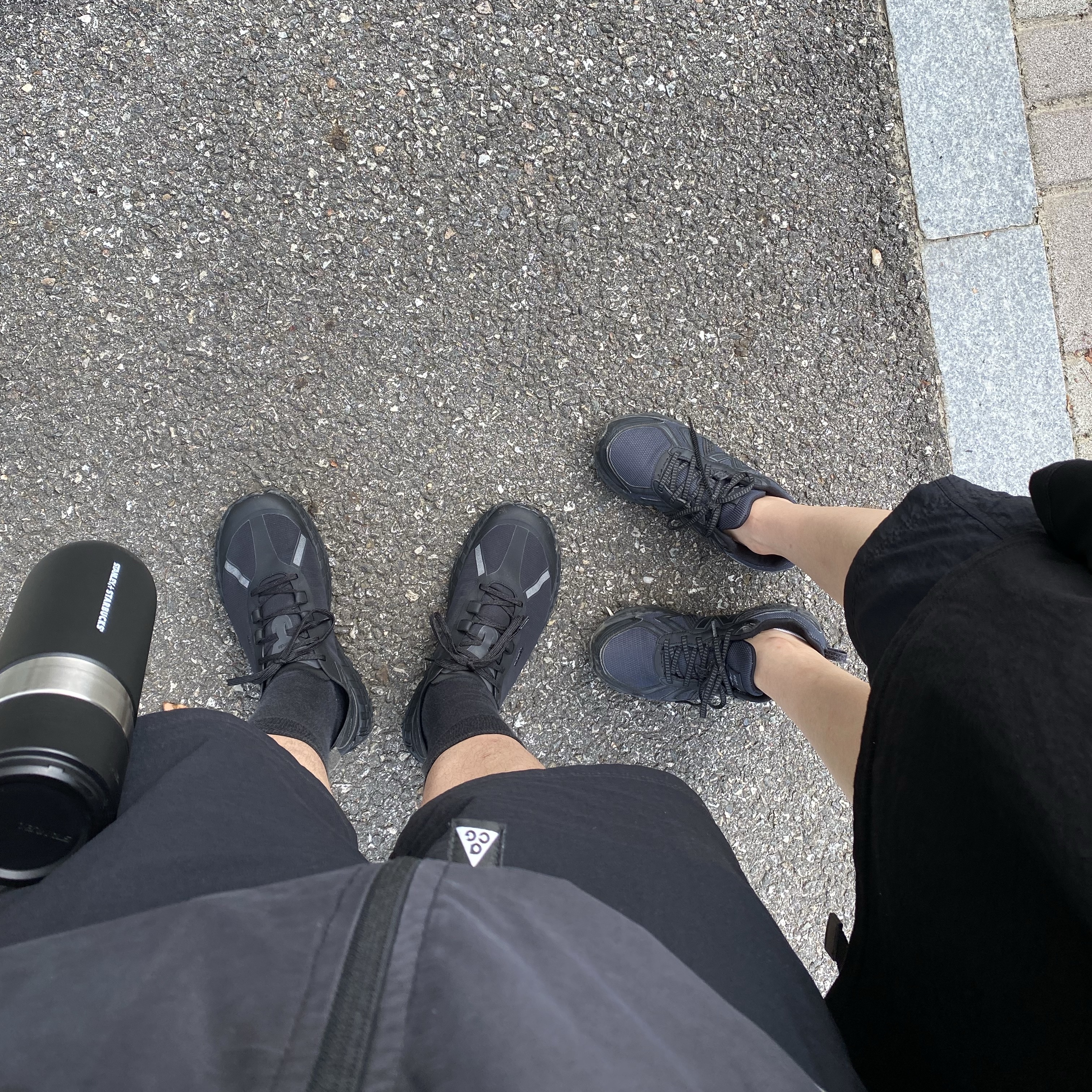 Norda 001/A Stealth Black 착용 스타일