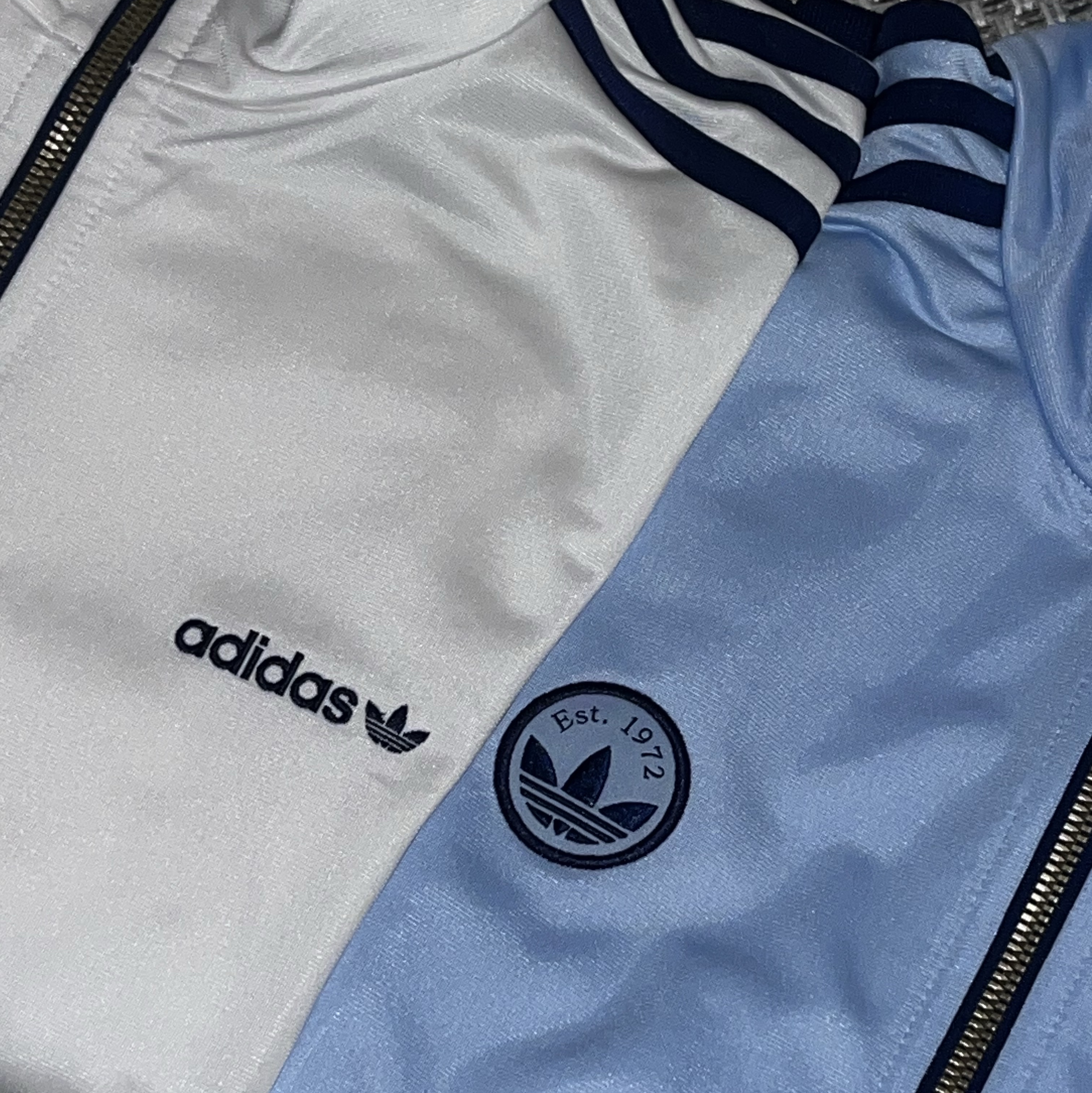 (W) Adidas Firebird Badge Track Top Clear Sky - KR Sizing, (W) Adidas Firebird Badge Track Top Cloud White - KR Sizing 착용 스타일