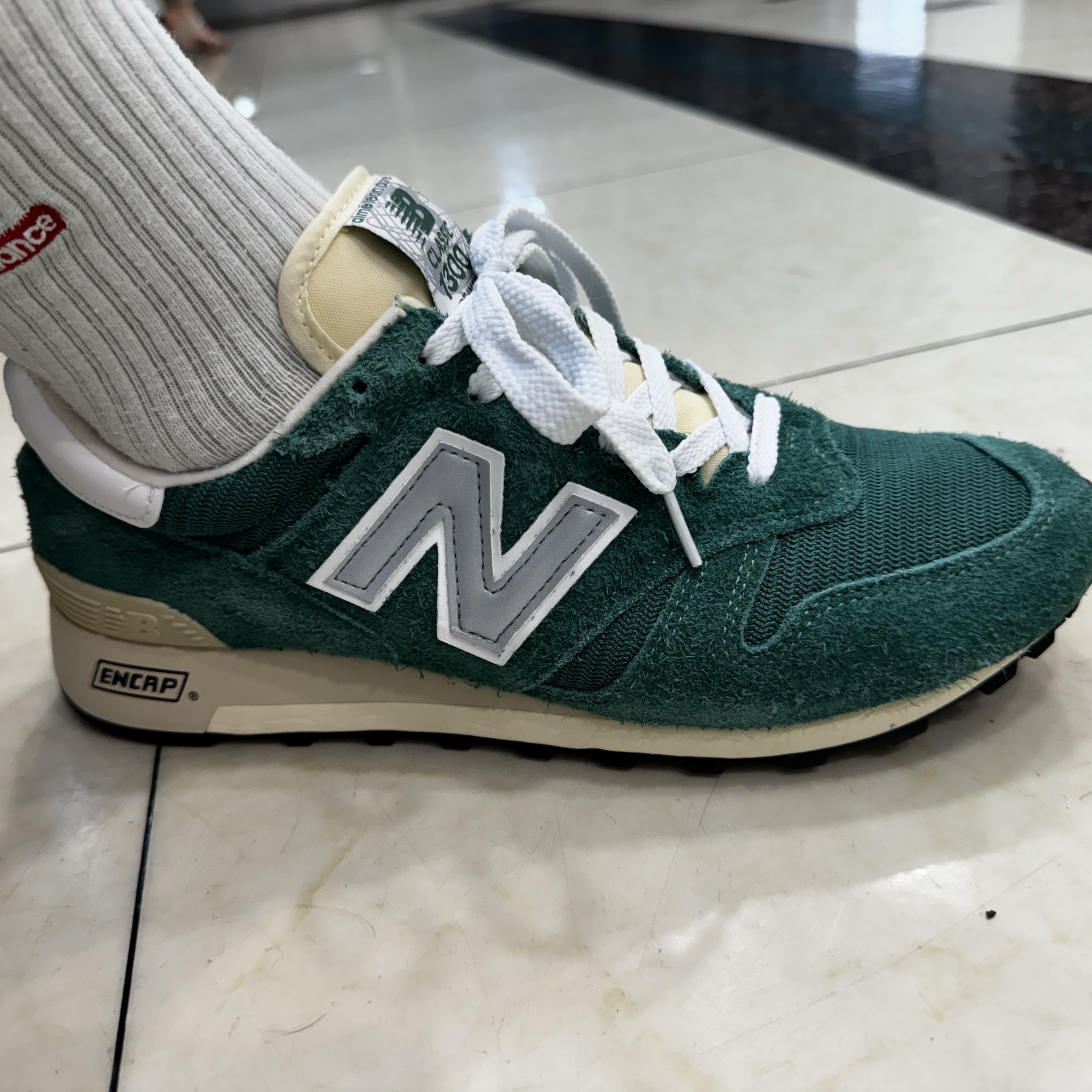 New Balance x Aime Leon Dore 1300 Botanical Green 착용 스타일 - 5