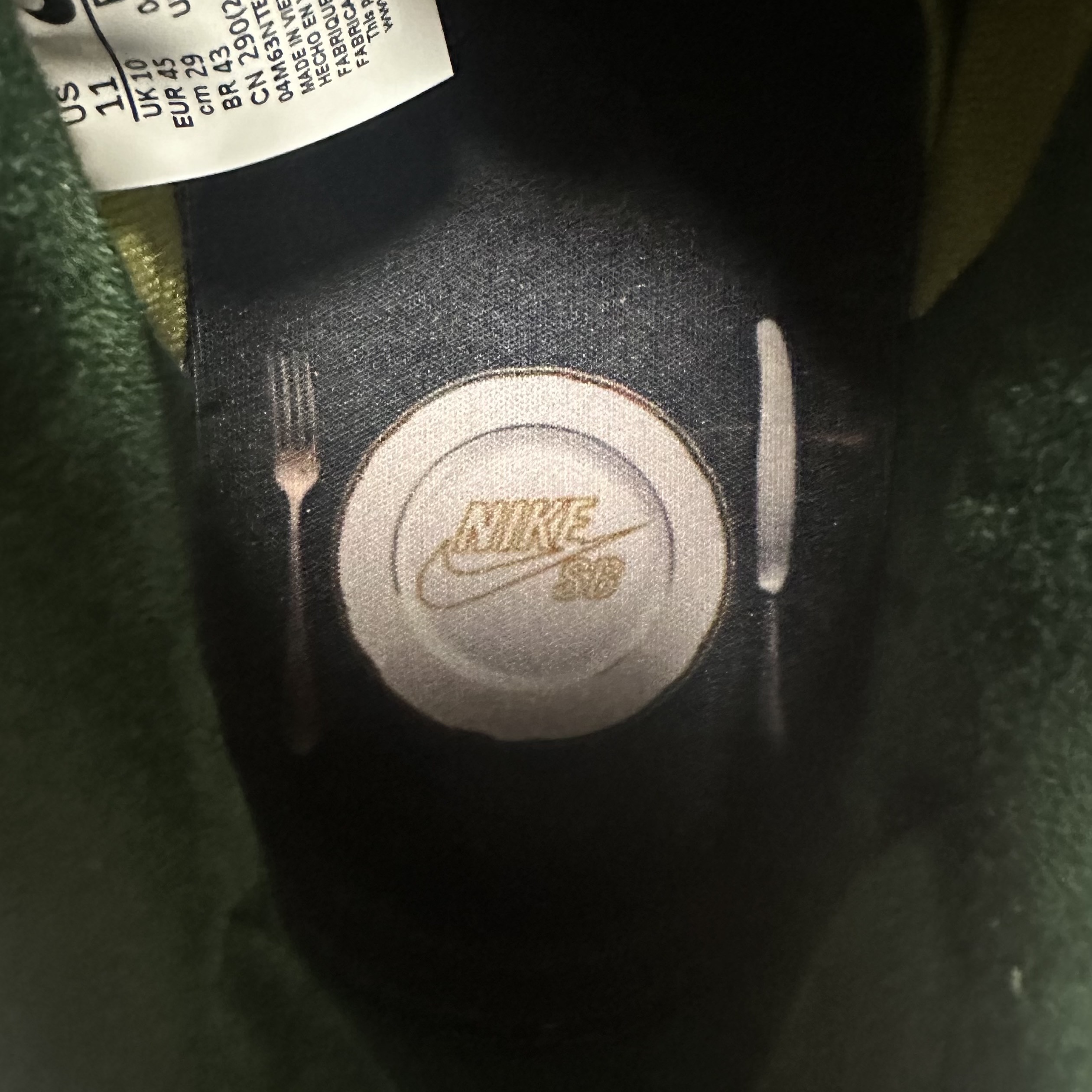Nike SB Dunk Low Pro Sesame and Pear 착용 스타일