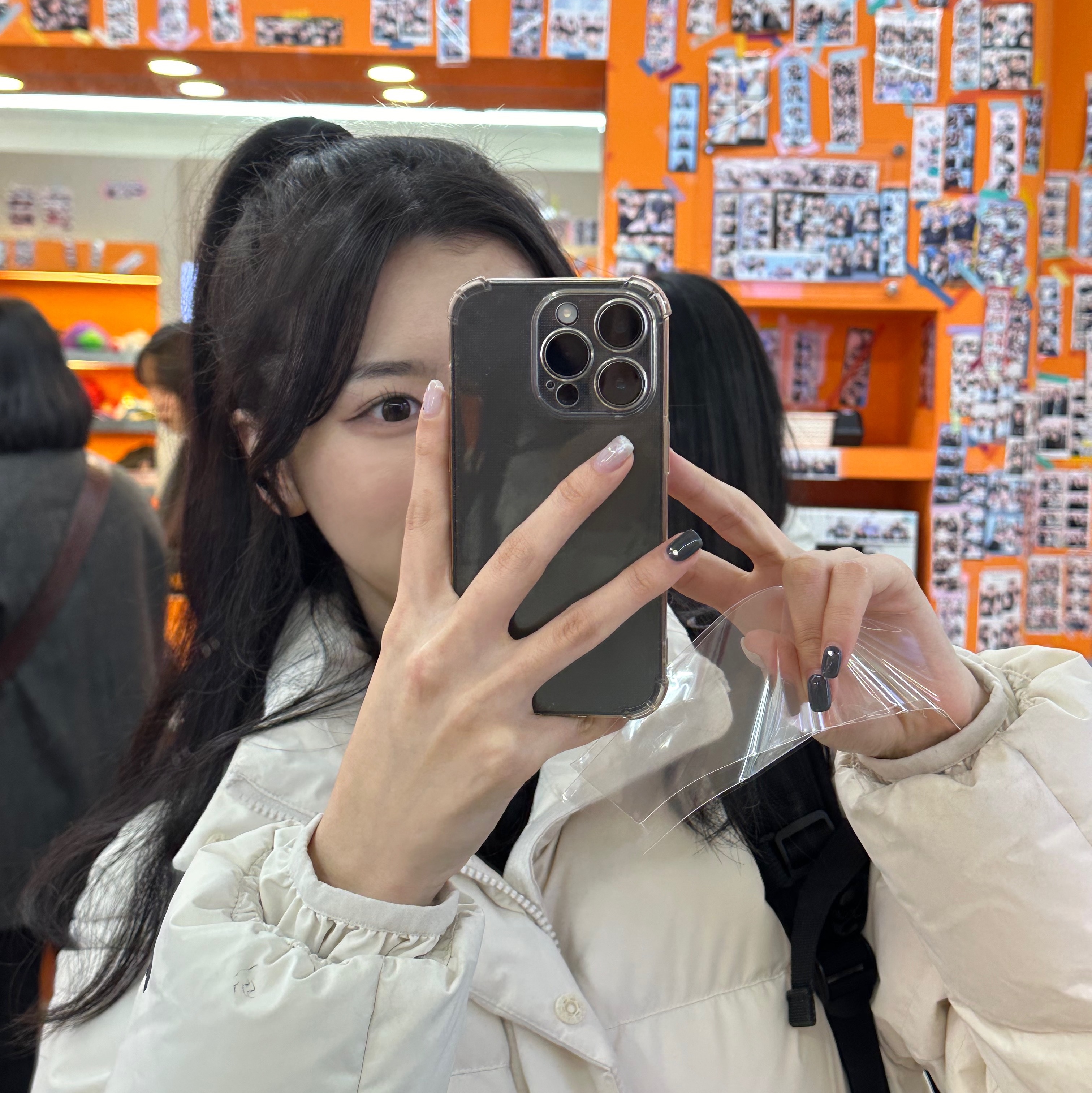 Apple iPhone 14 Pro 128GB Space Black (Korean Ver.) 착용 스타일
