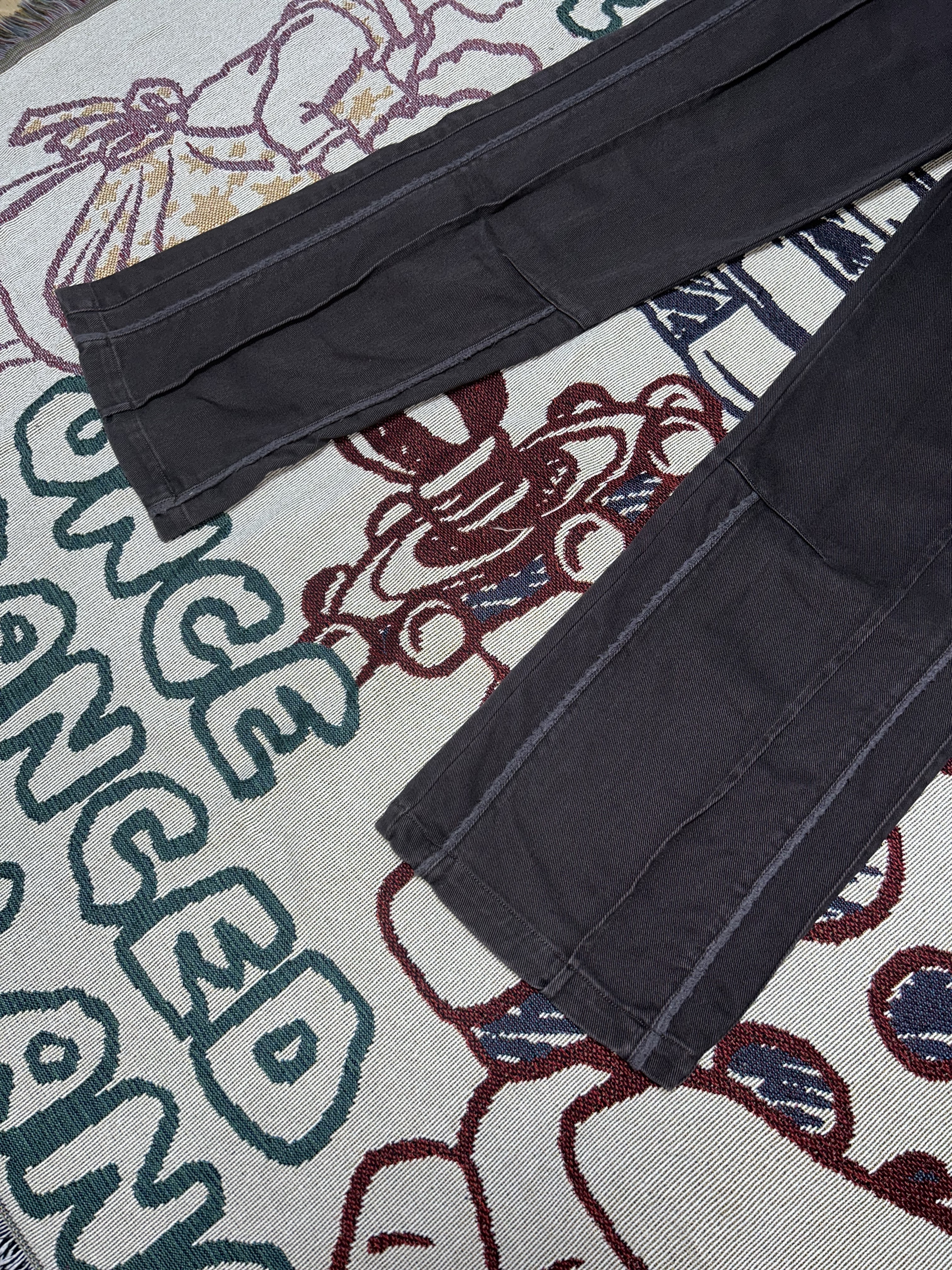 Xlim Ep.4 02 Trouser Dark Brown - Ssense Exclusive 착용 스타일 - 2