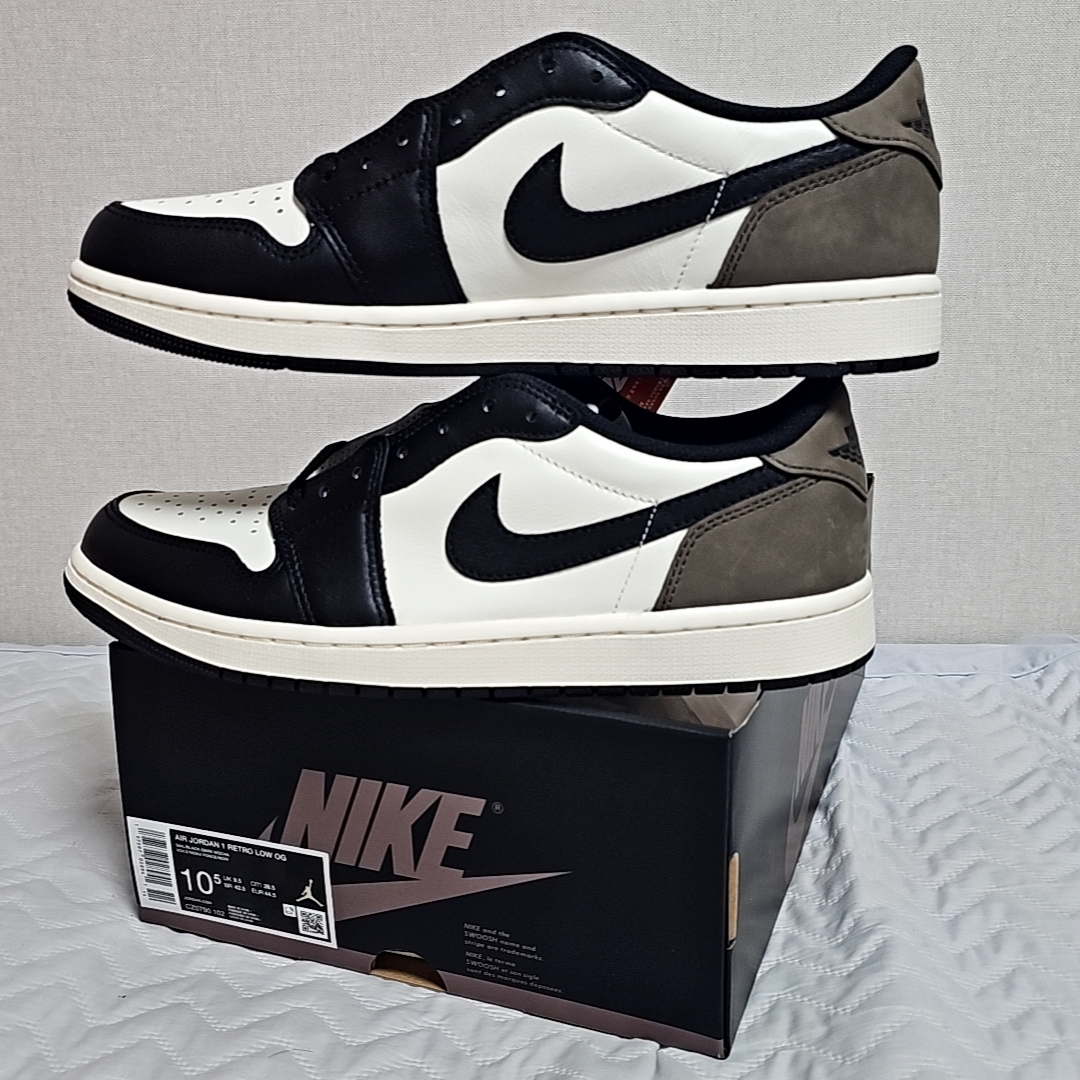 Jordan 1 Retro Low OG Mocha 착용 스타일 - 1