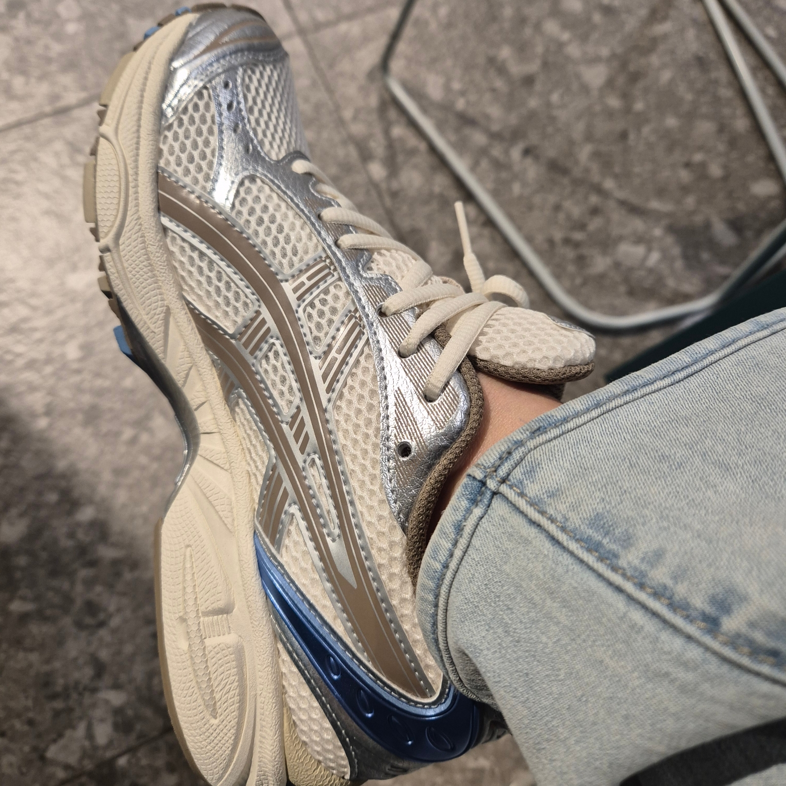 (W) Asics Gel-Kayano 14 Cream Pepper 착용 스타일