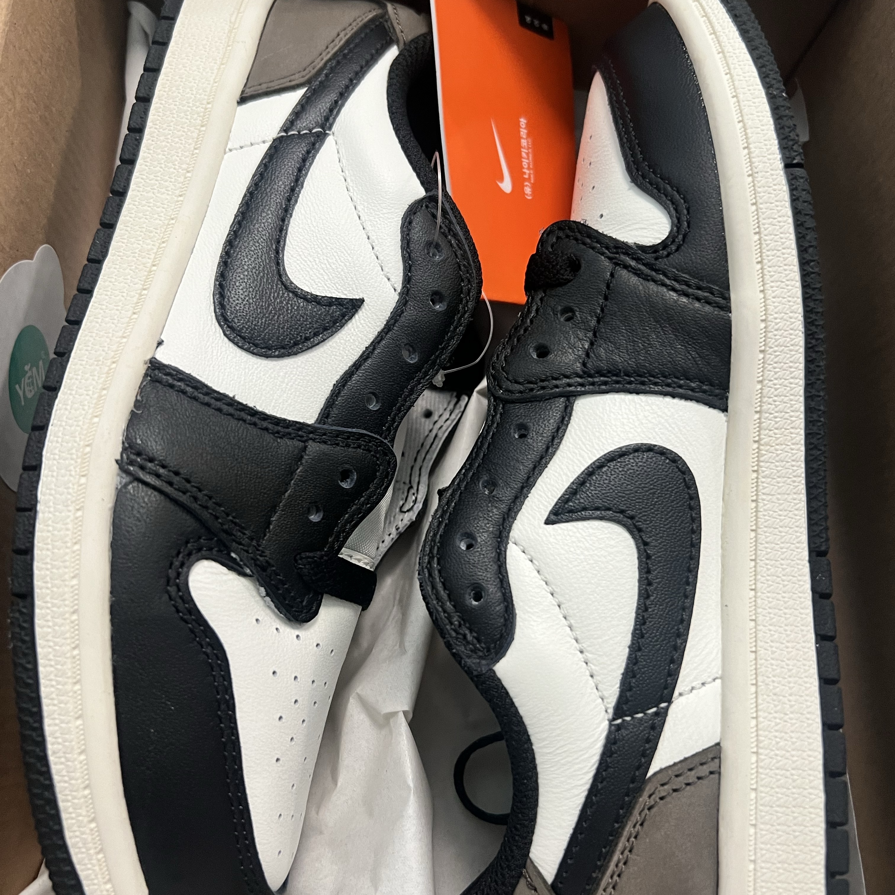 (PS) Jordan 1 Retro Low OG Mocha 착용 스타일 - 4