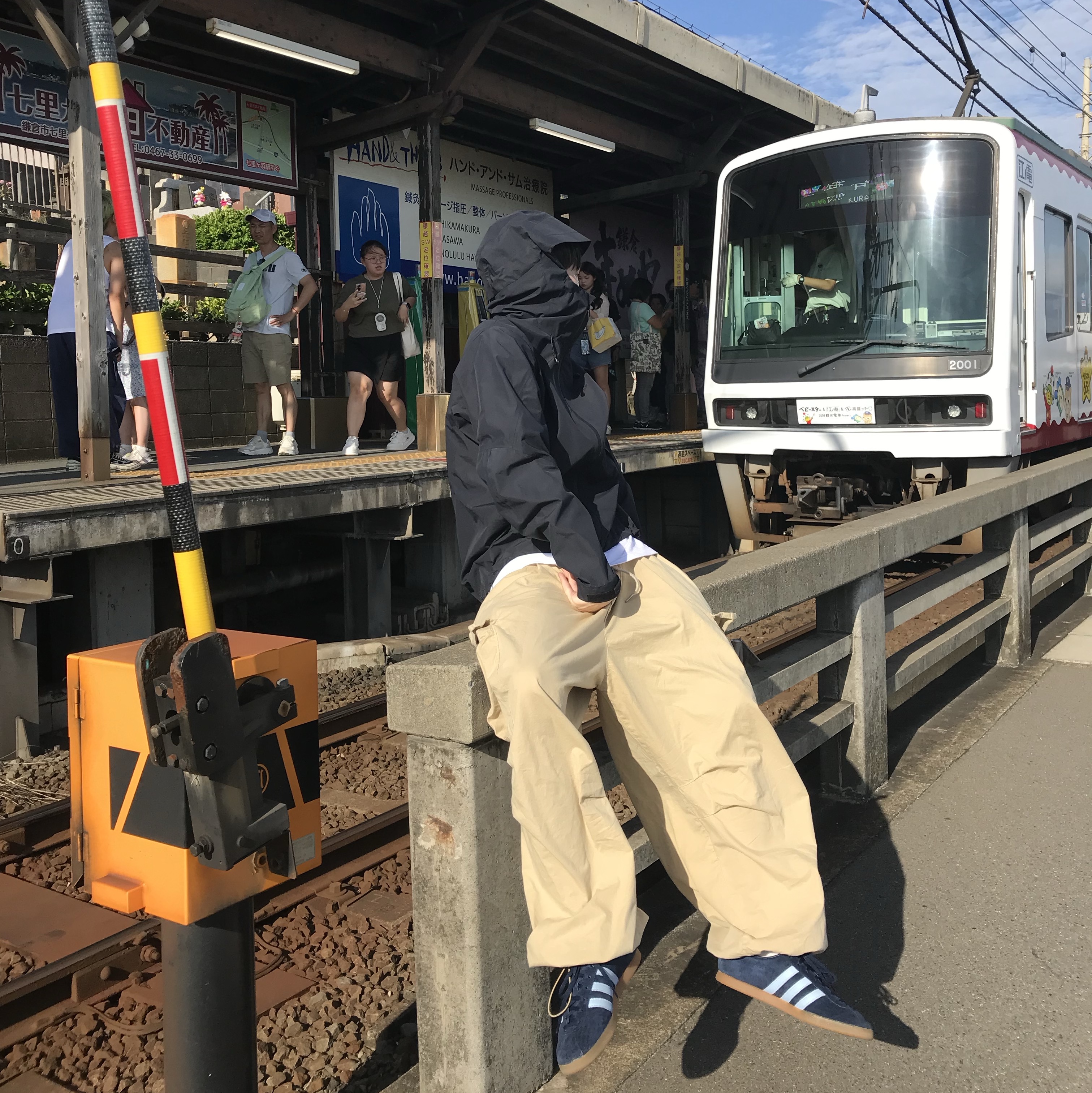 Sansan Gear Windblock Jacket Dark Navy - 23SS 착용 스타일