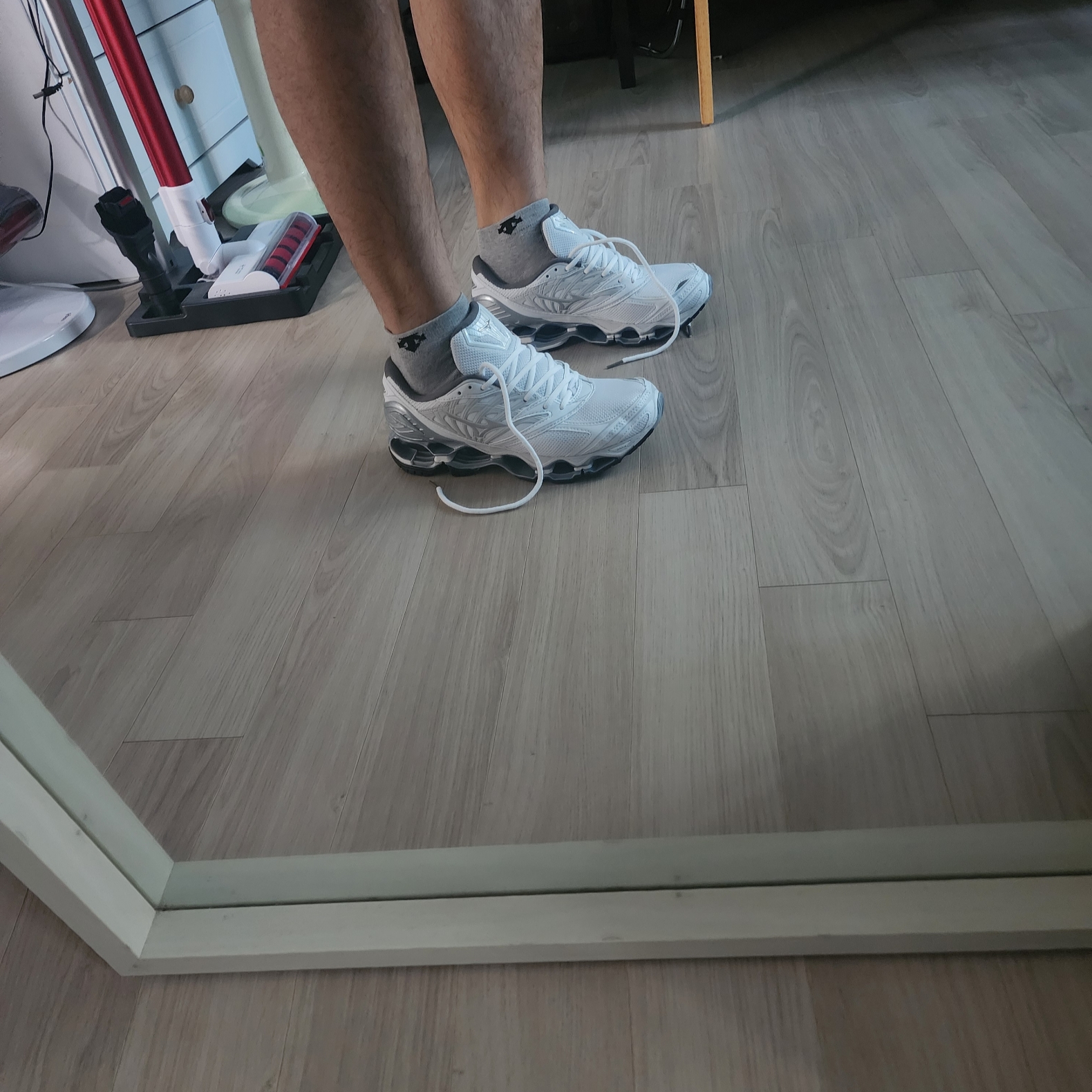 Mizuno Wave Prophecy LS Off White 착용 스타일 - 2