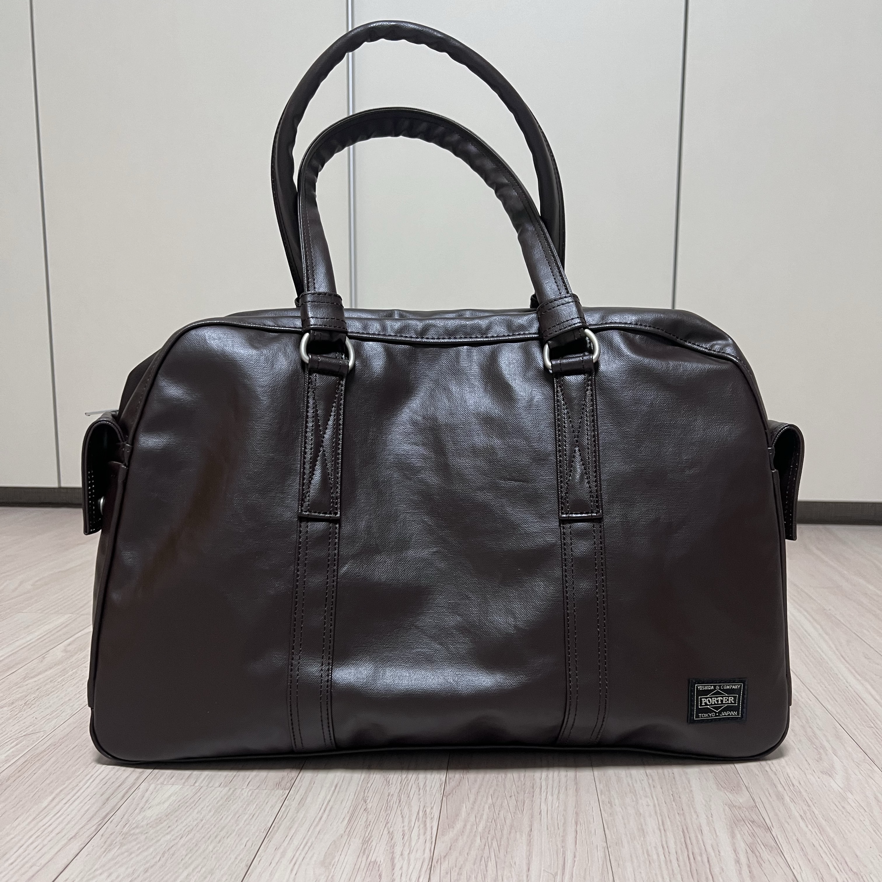 Porter Free Style Boston Bag Brown 착용 스타일 - 1
