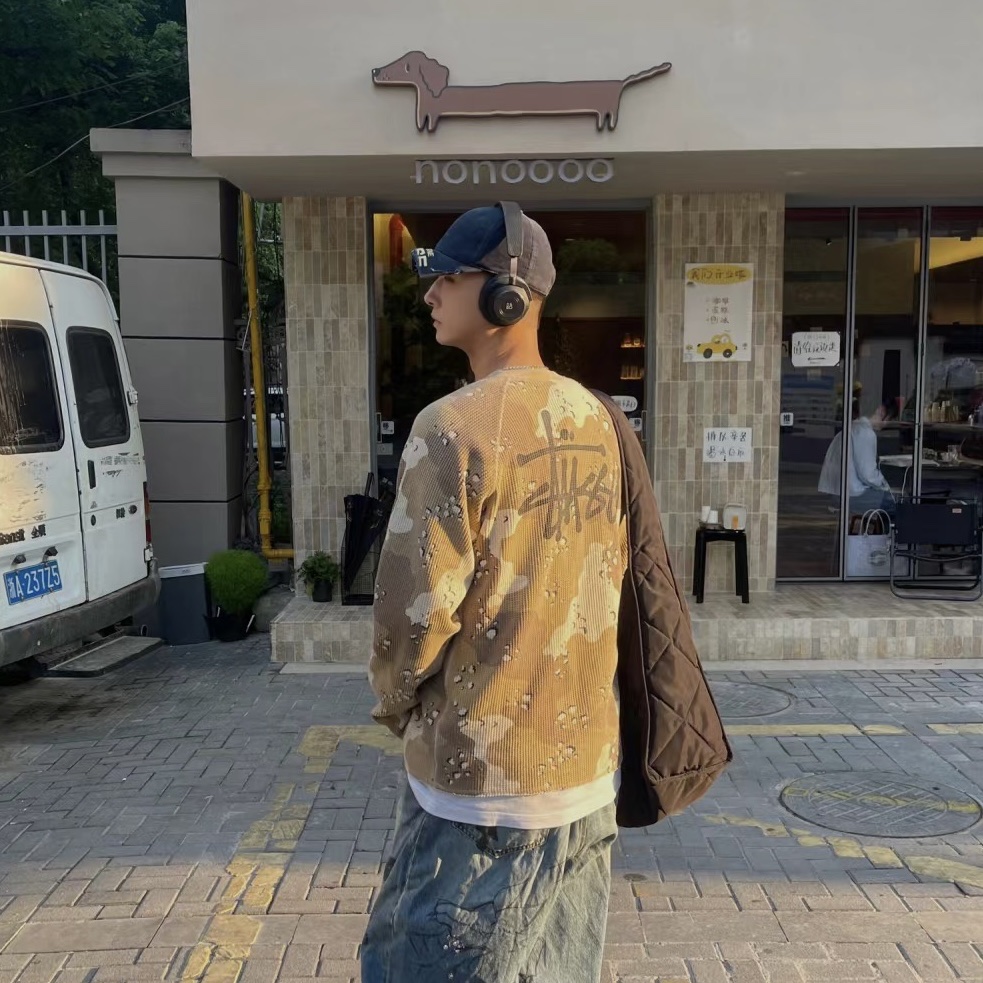 Stussy Raglan Thermal LS Crew Desert Camo 착용 스타일 - 2