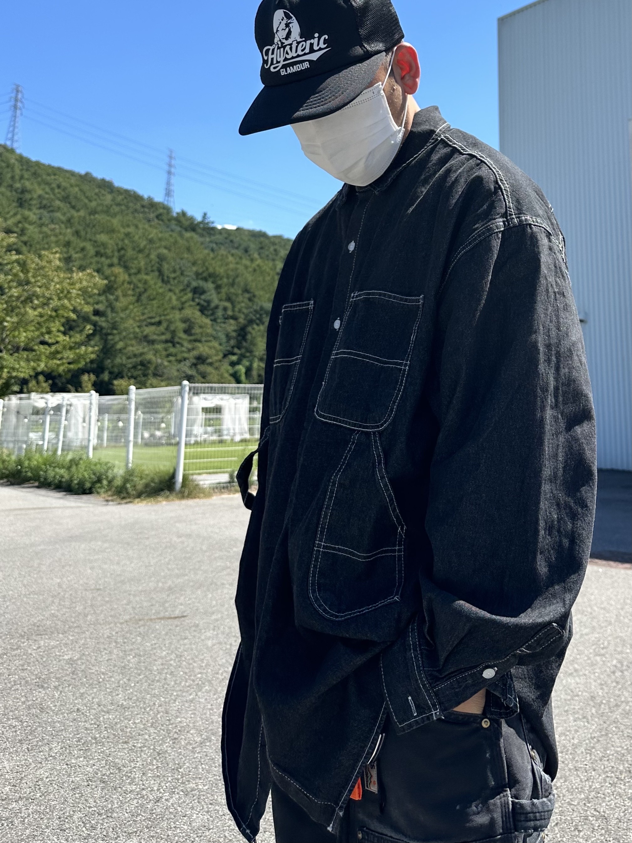 Hysteric Glamour Feel Good Mesh Cap Black, Supreme Ripstop Keychain Orange - 24SS 착용 스타일 - 4