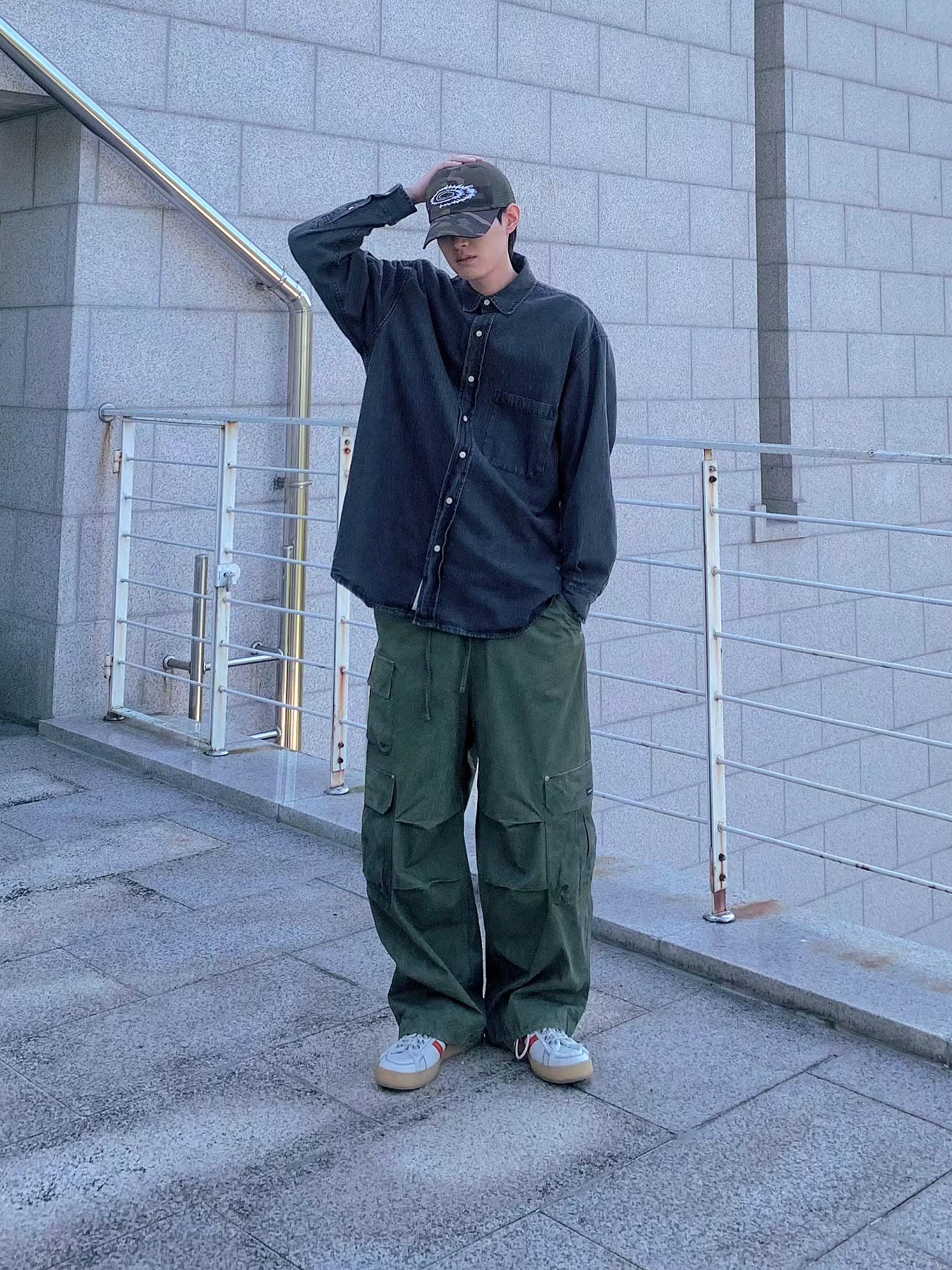 Adidas x Song for the Mute Campus 80s Bliss Core Black 착용 스타일 - 1