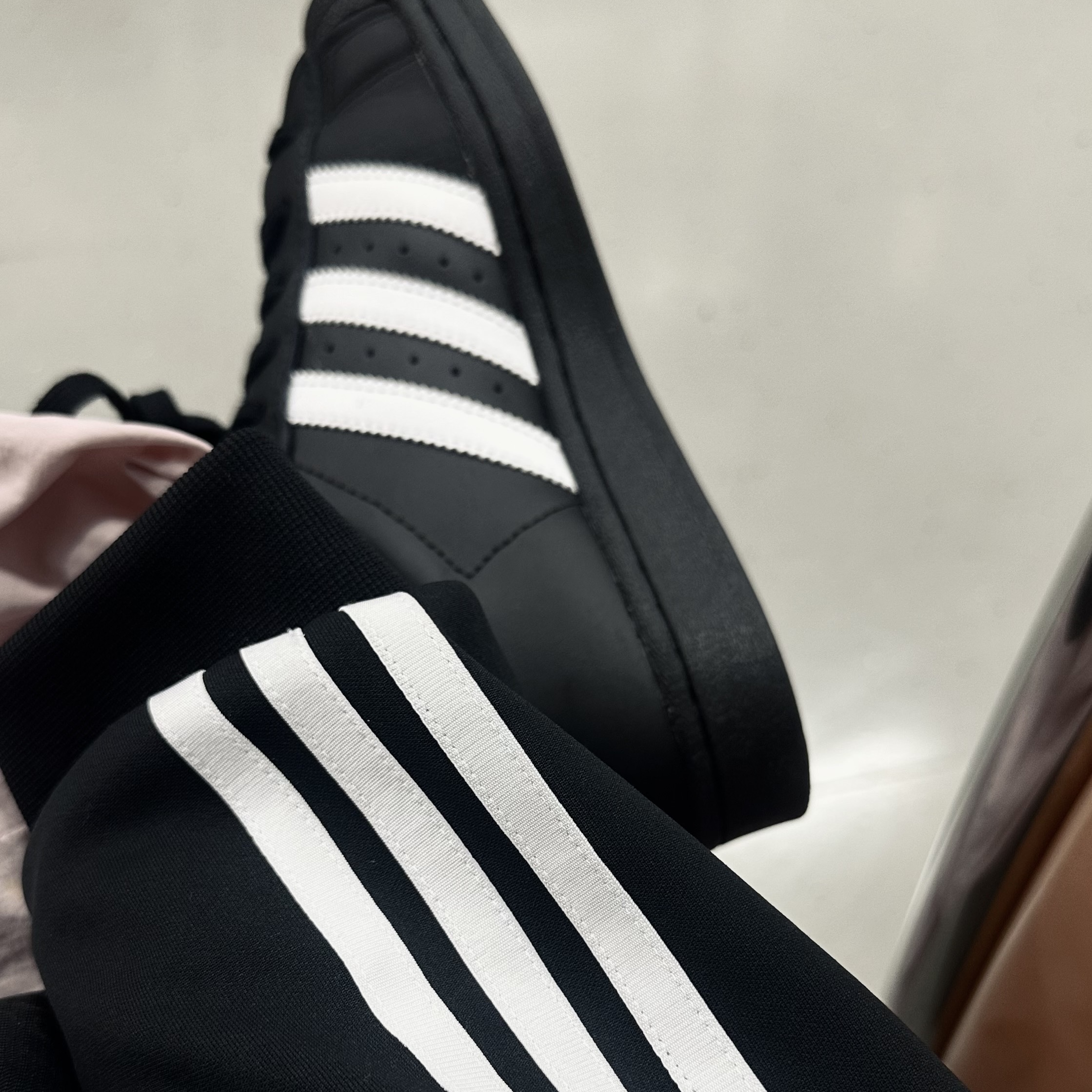 Adidas 3S Regular Fit Double Knit Track Top Black White - KR Sizing, (J) Adidas Superstar Black White 착용 스타일