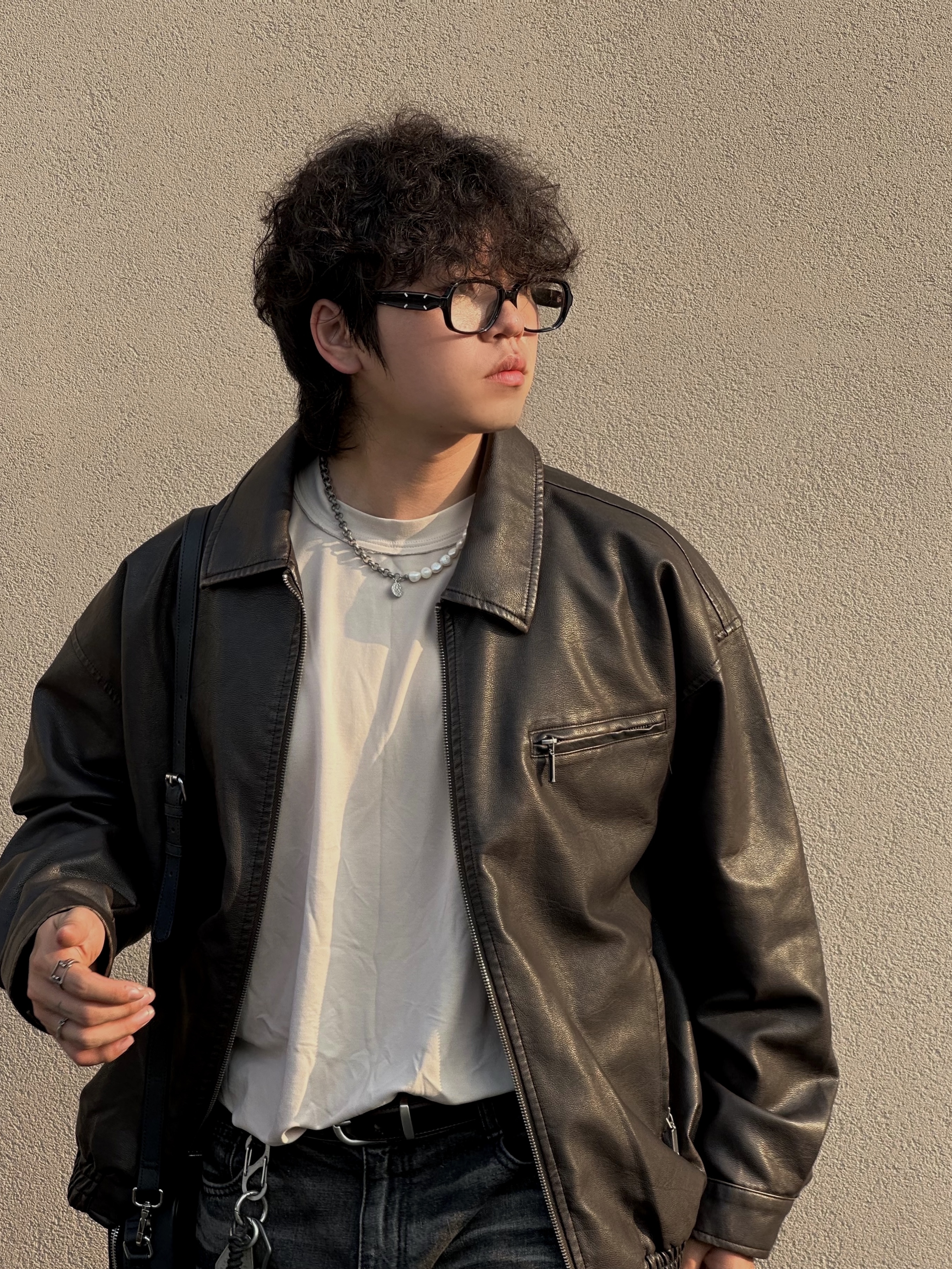 [6% 적립] NegativeThree Buffalo Derby Brown, Gentle Monster x Maison Margiela MM114 Black Clear 착용 스타일 - 4
