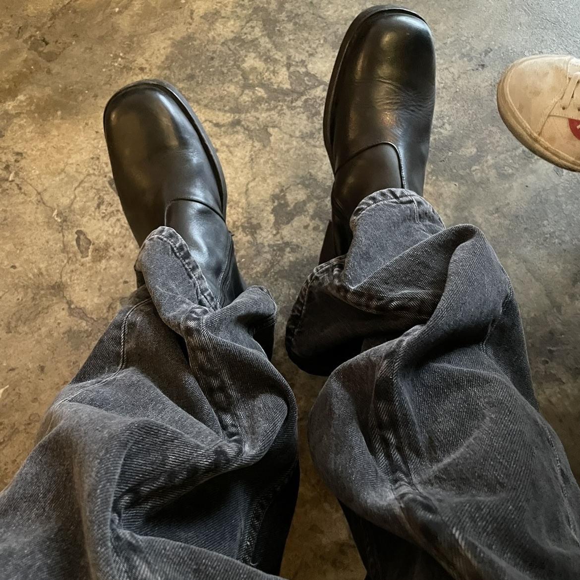 Y/Project Classic Wire Jeans Black - 22FW, Our Legacy Camion Boot Black 착용 스타일 - 1
