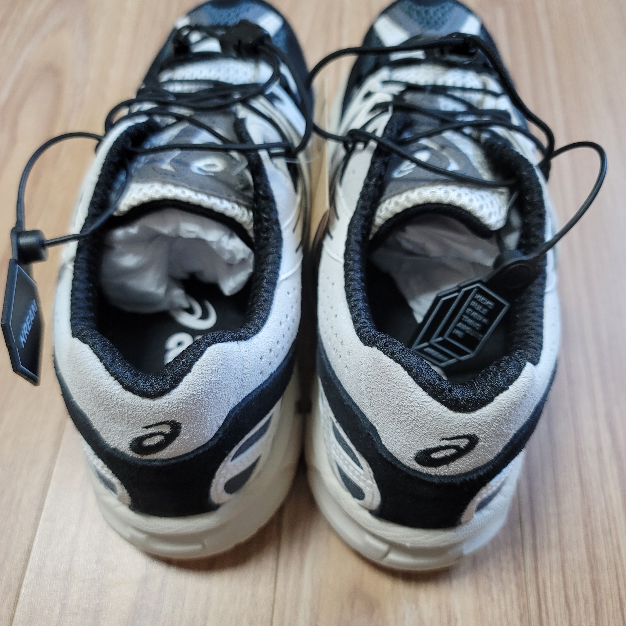 Asics Unlimited Gel-Sonoma 15-50 Carrier Grey White Alyssum 착용 스타일 - 3