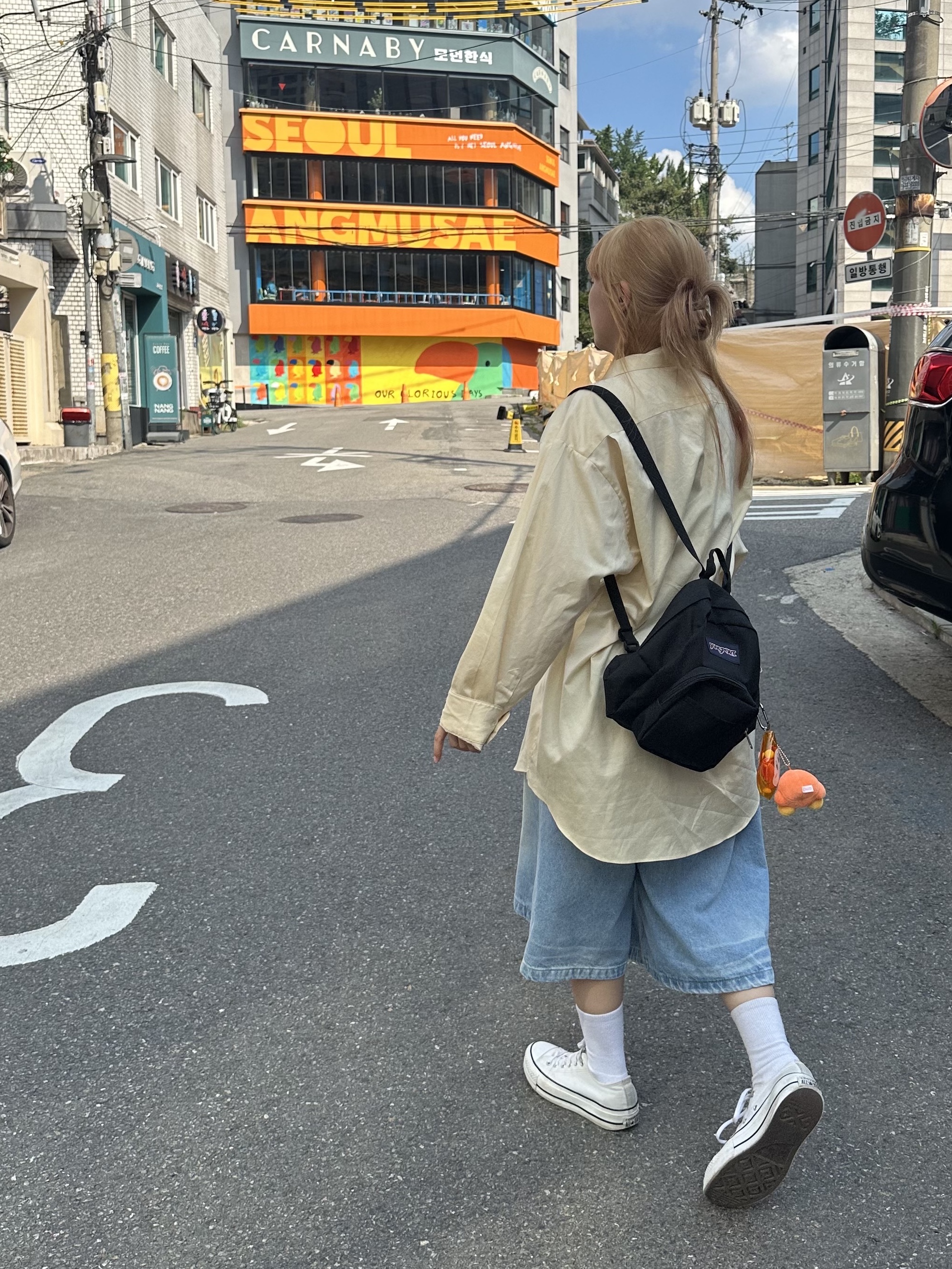 Jansport Half Pint Mini Backpack Black, (W) Converse Chuck Taylor All Star Lift Ox White Black 착용 스타일 - 2